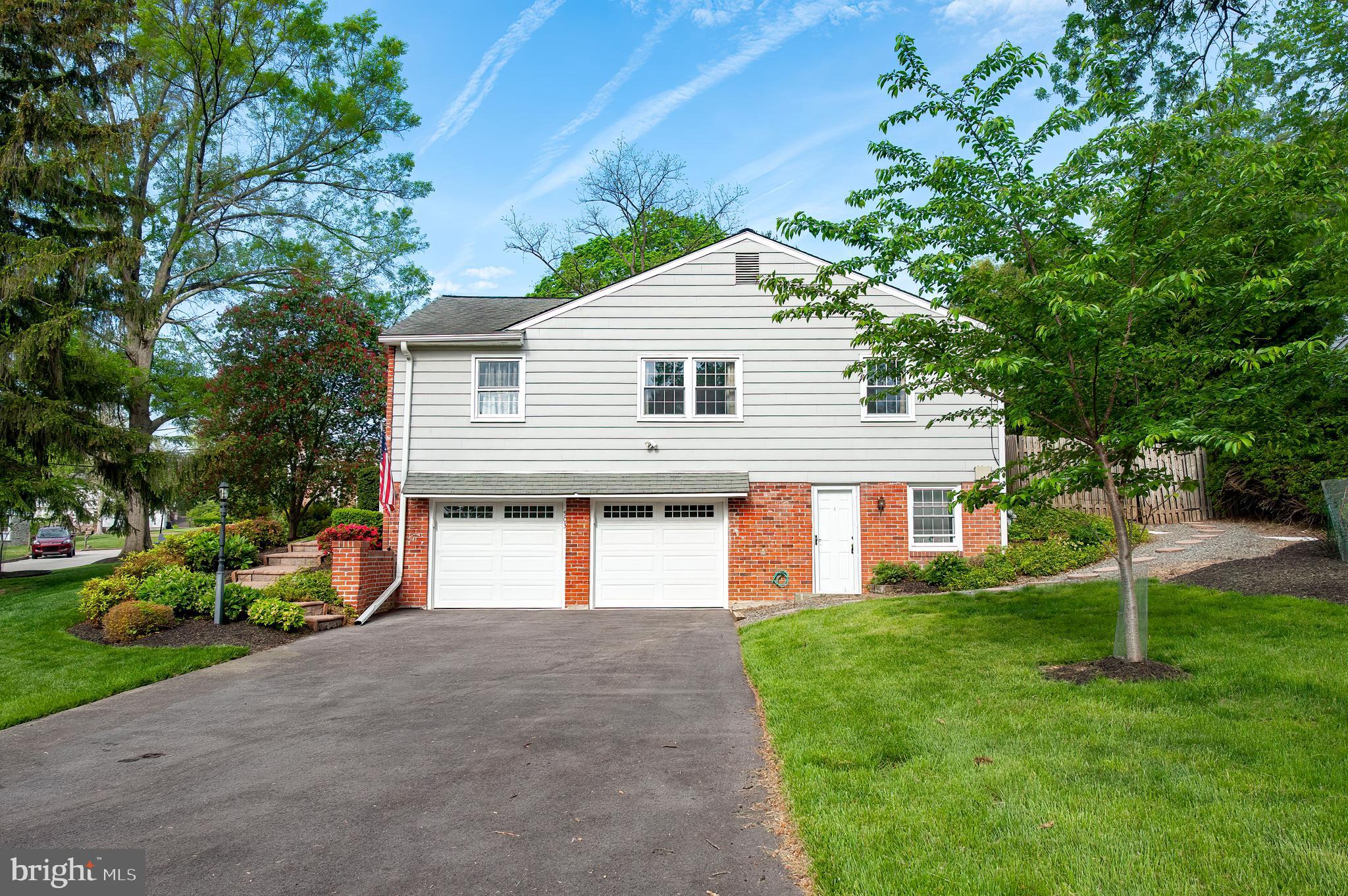 DEVON DOWNS - Residential