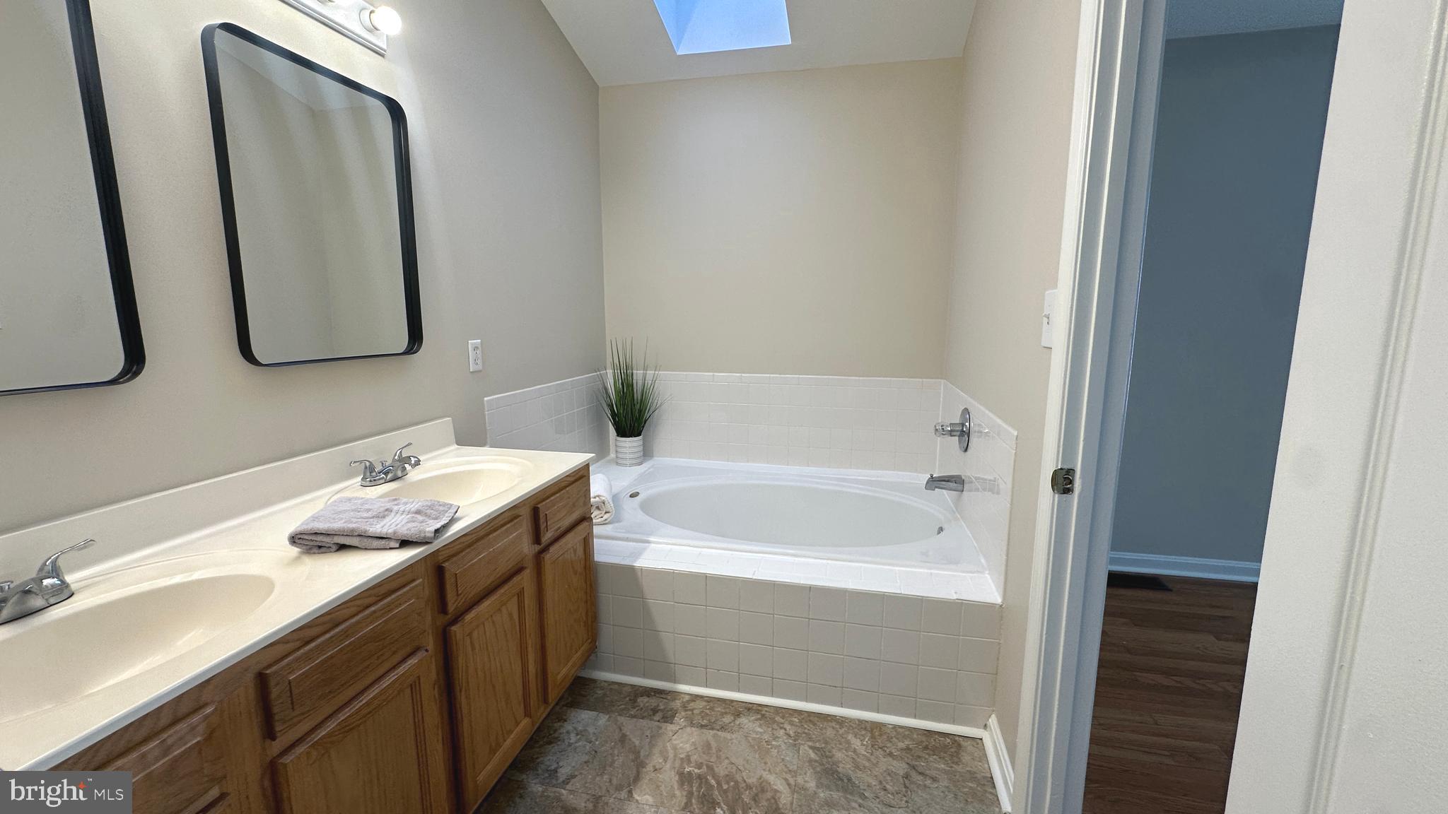 QUAIL RUN - Residential