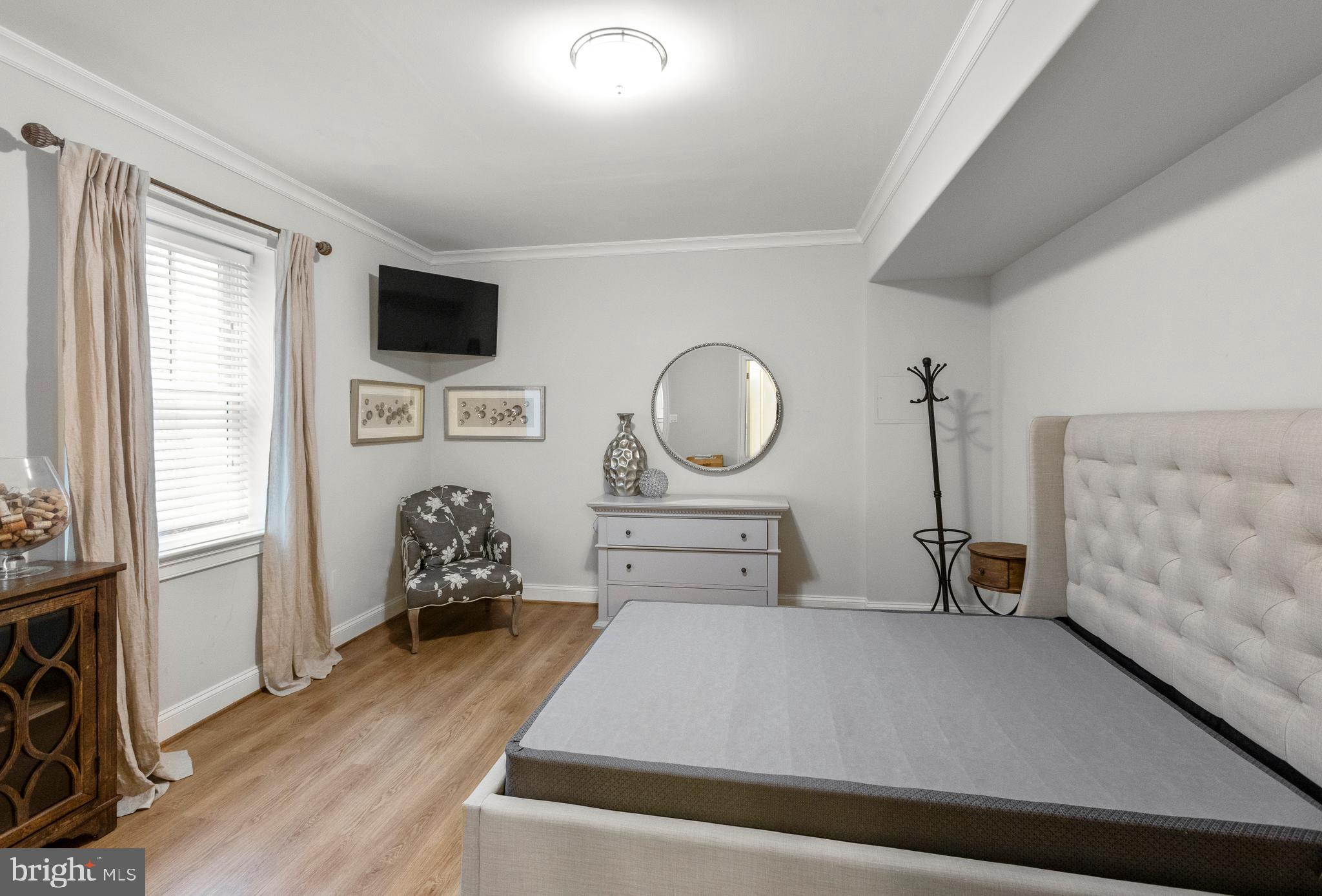 NORWOOD HEIGHTS - Residential