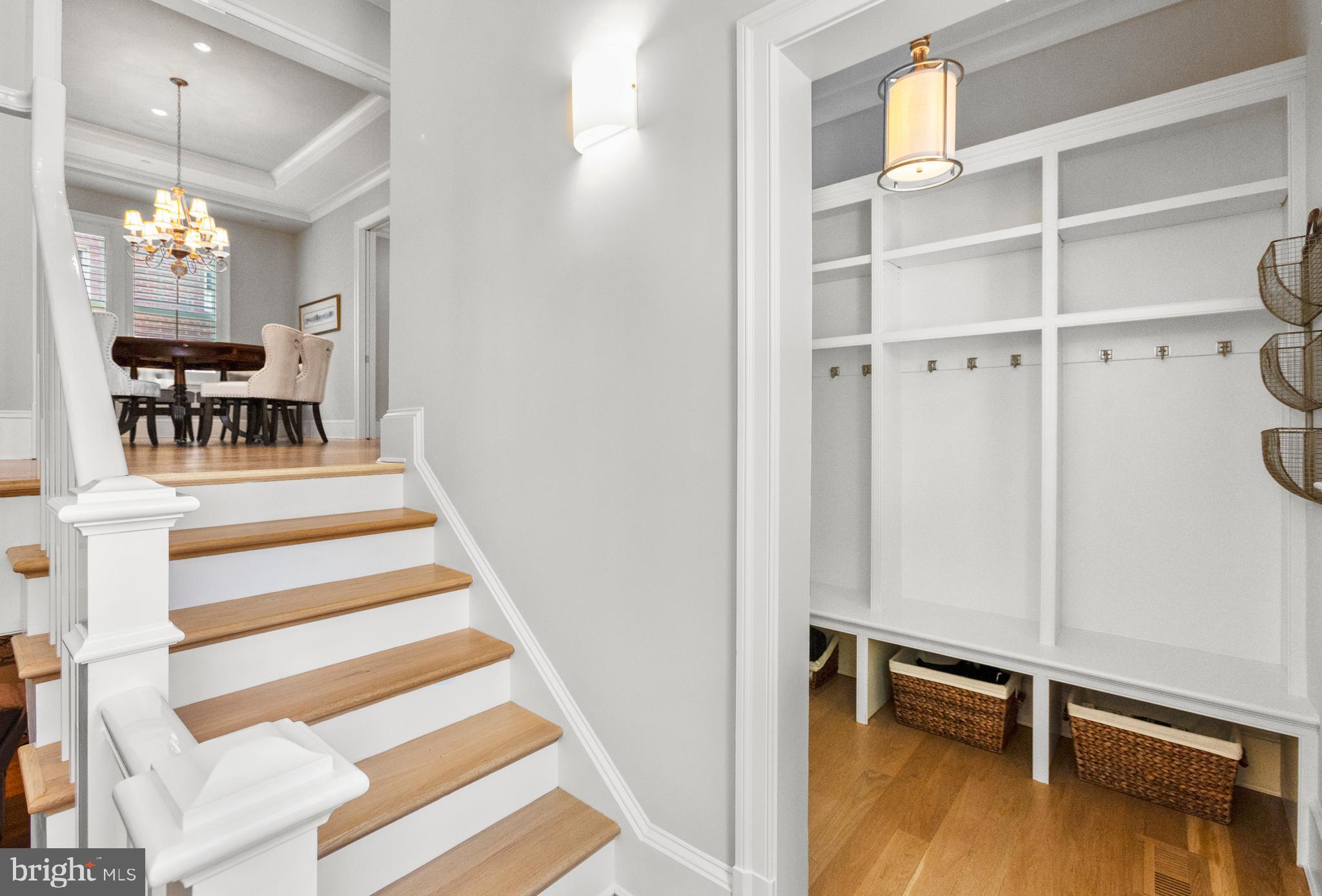 NORWOOD HEIGHTS - Residential