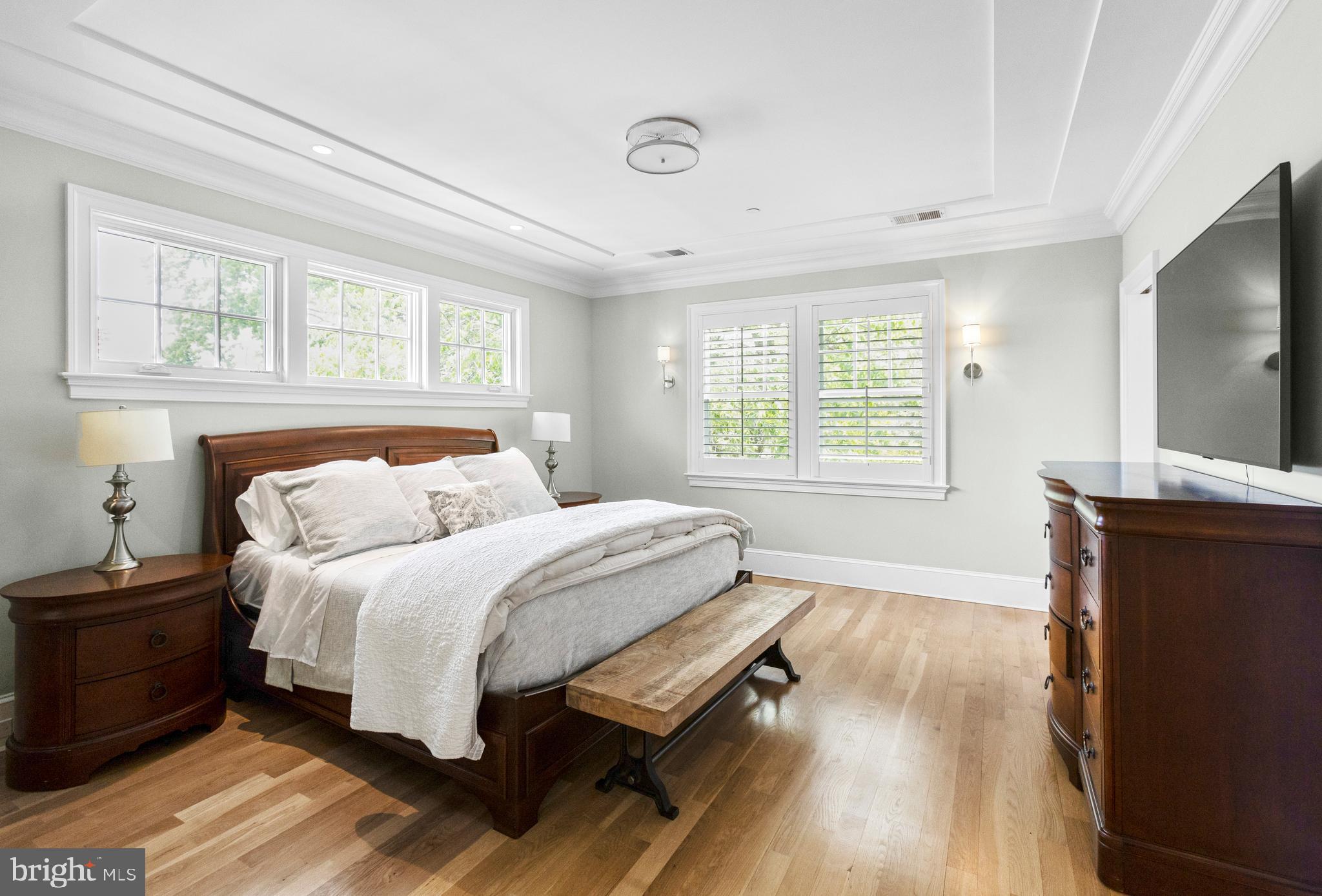 NORWOOD HEIGHTS - Residential