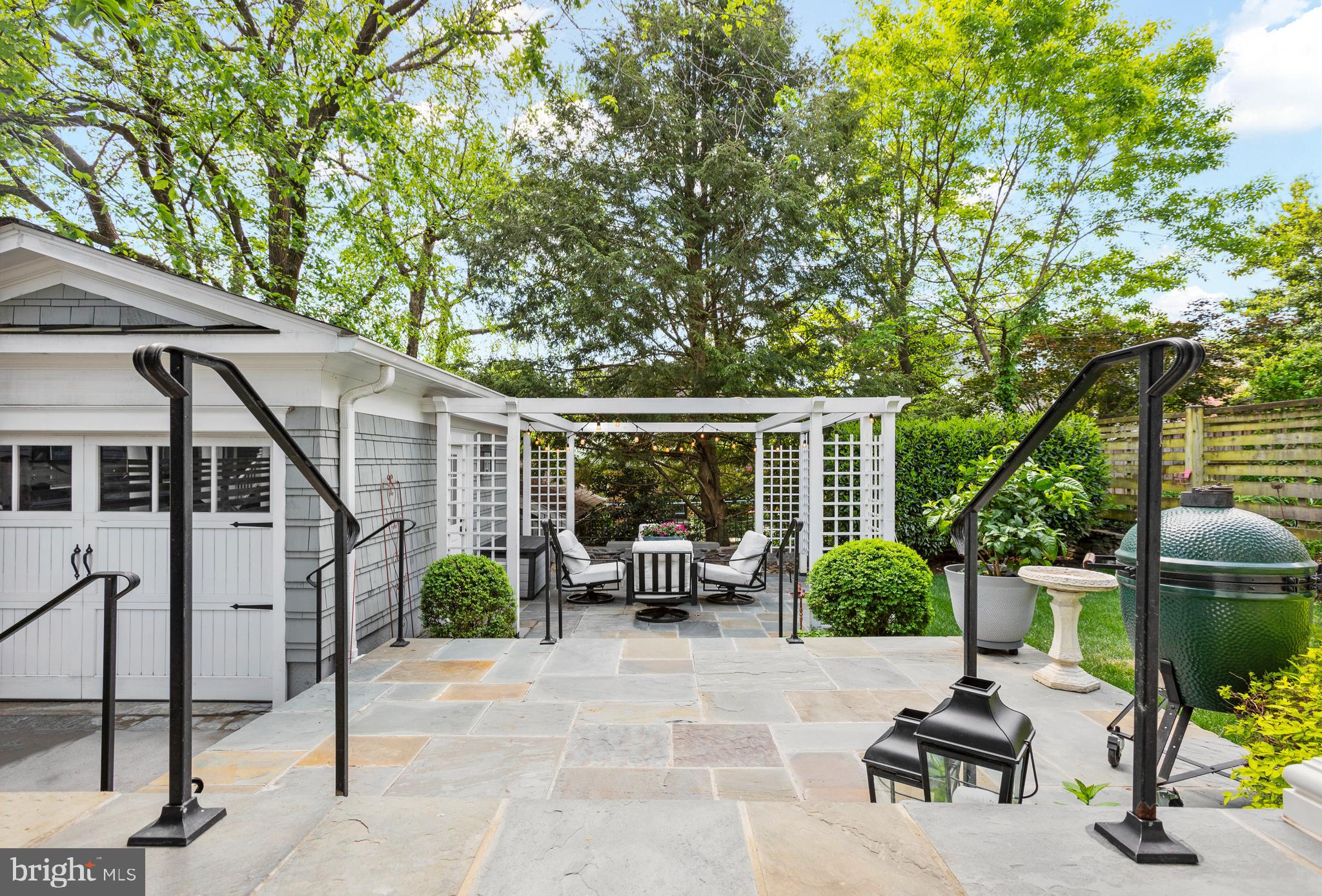 NORWOOD HEIGHTS - Residential