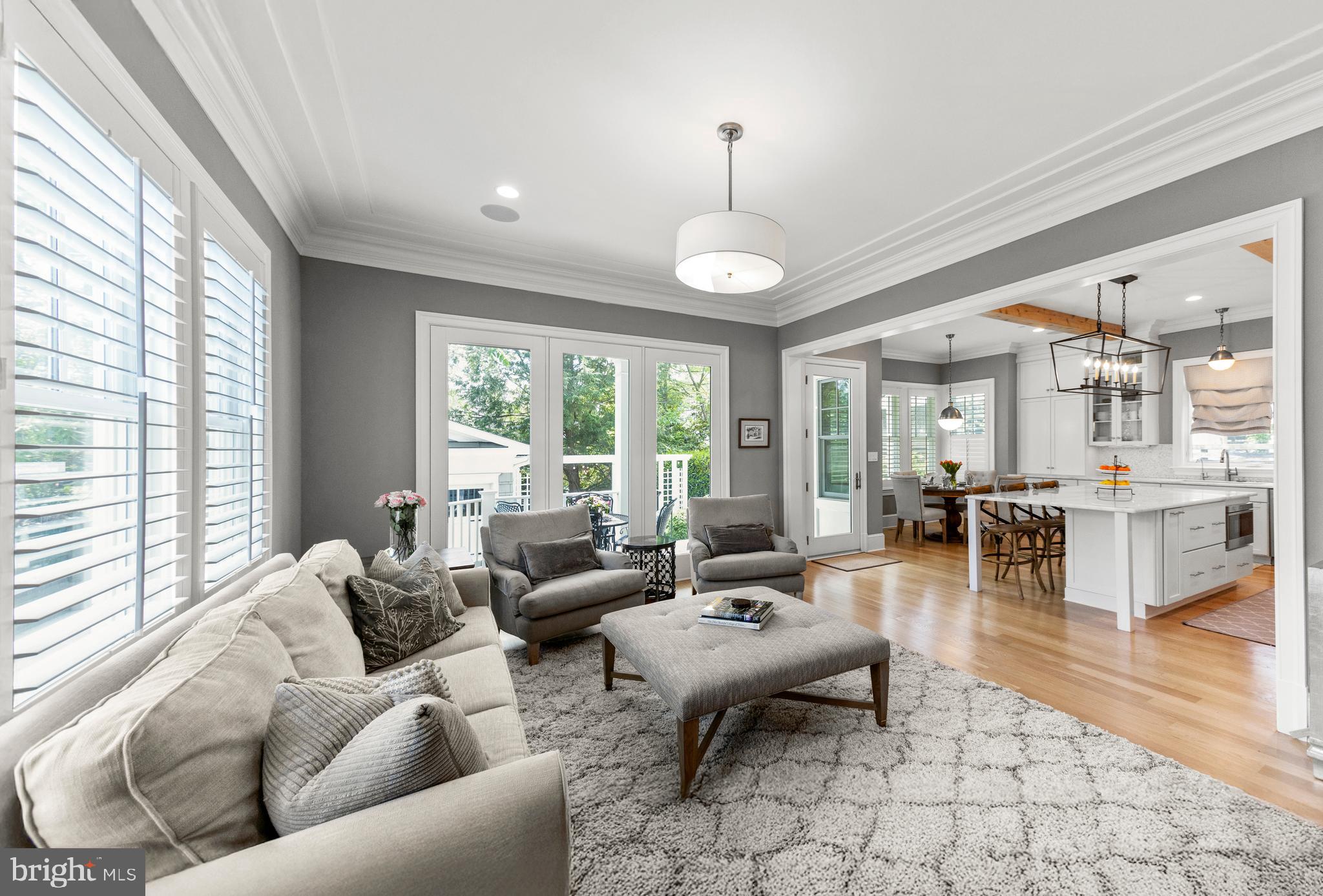 NORWOOD HEIGHTS - Residential