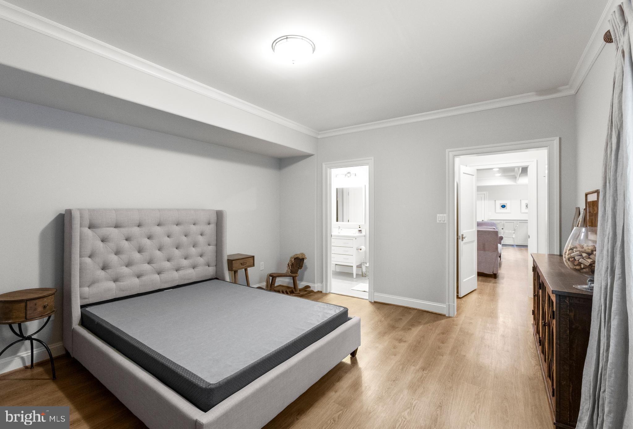 NORWOOD HEIGHTS - Residential