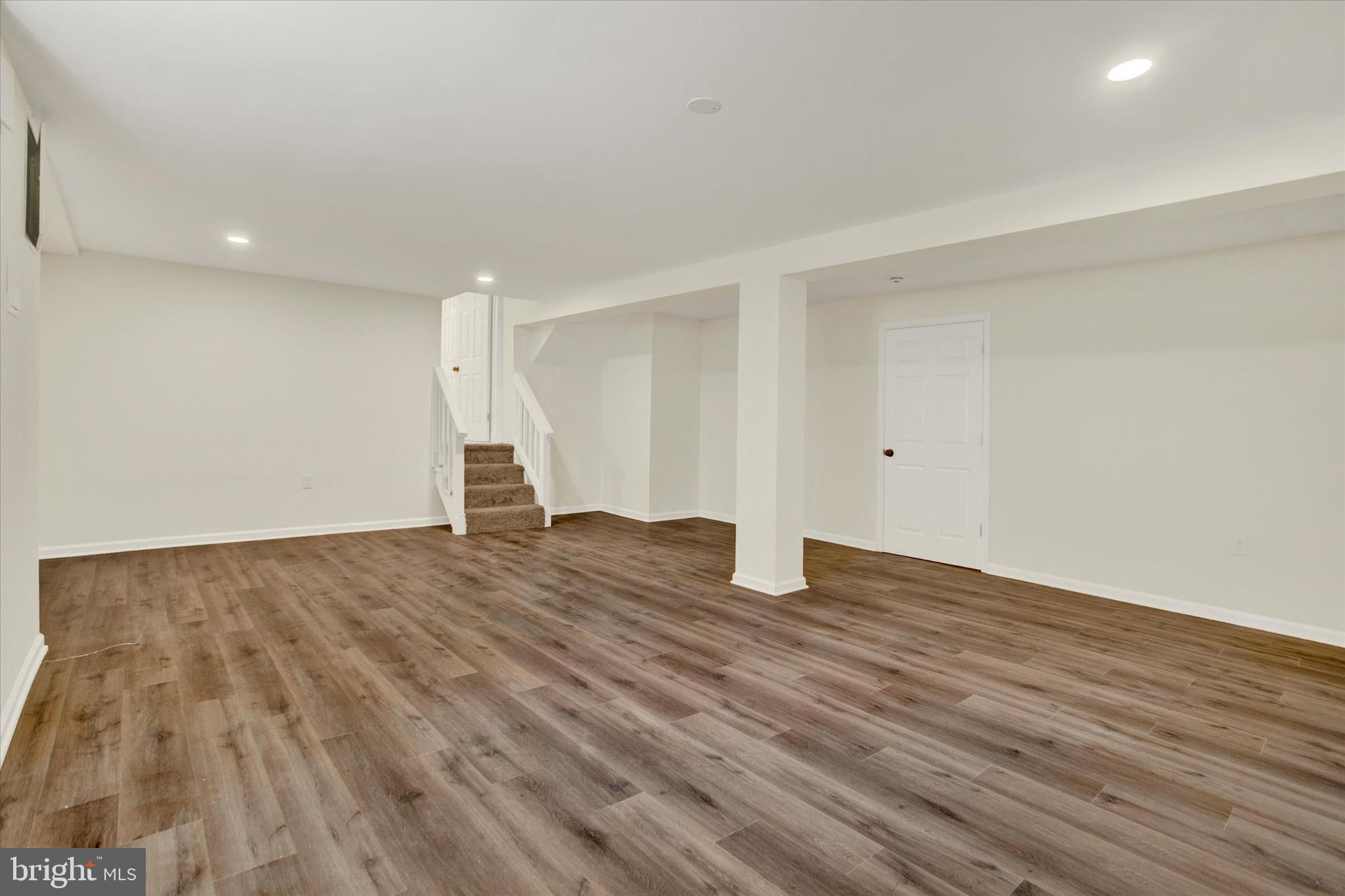 MANCHESTER ESTATES - Residential