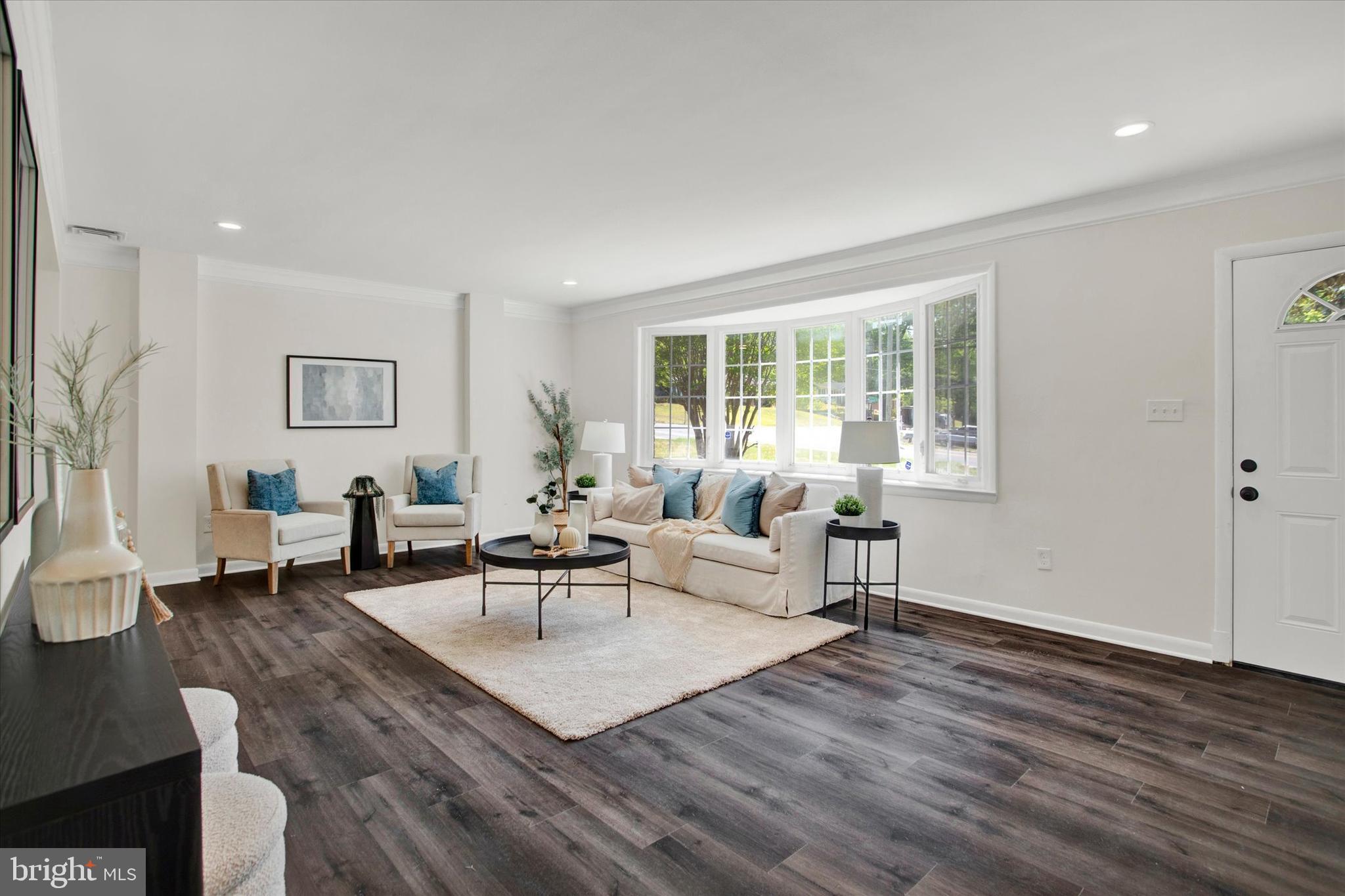 MANCHESTER ESTATES - Residential