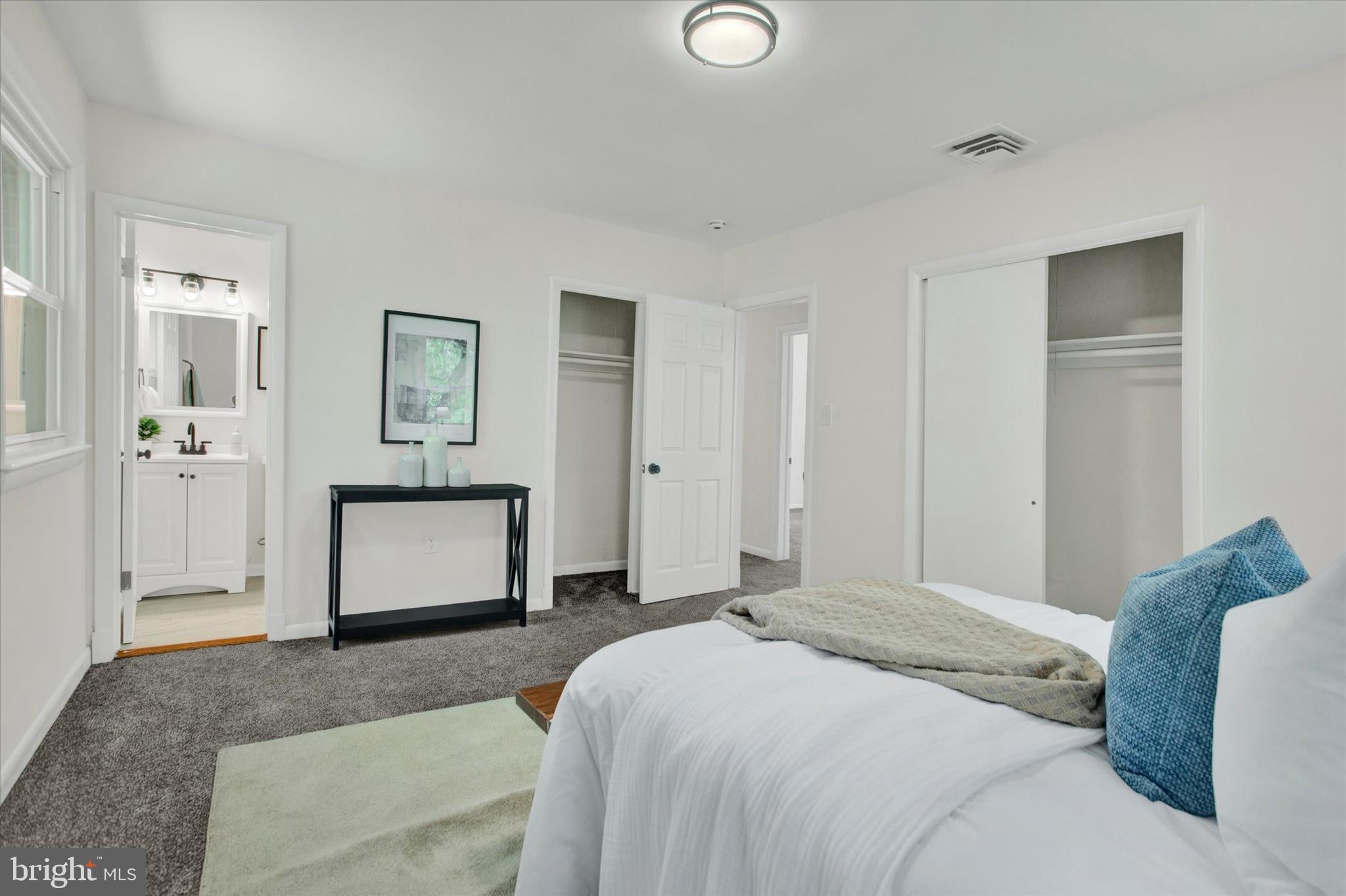 MANCHESTER ESTATES - Residential