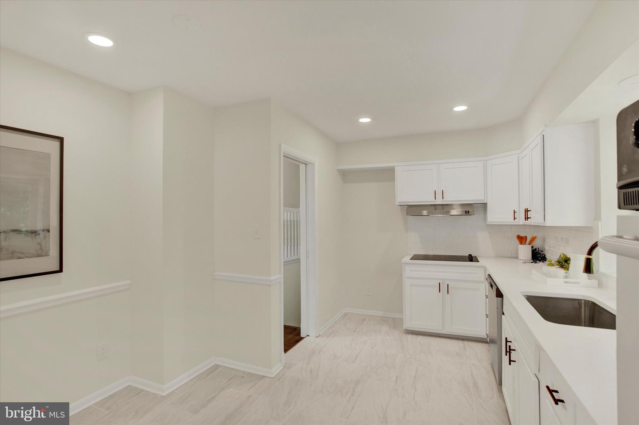 MANCHESTER ESTATES - Residential
