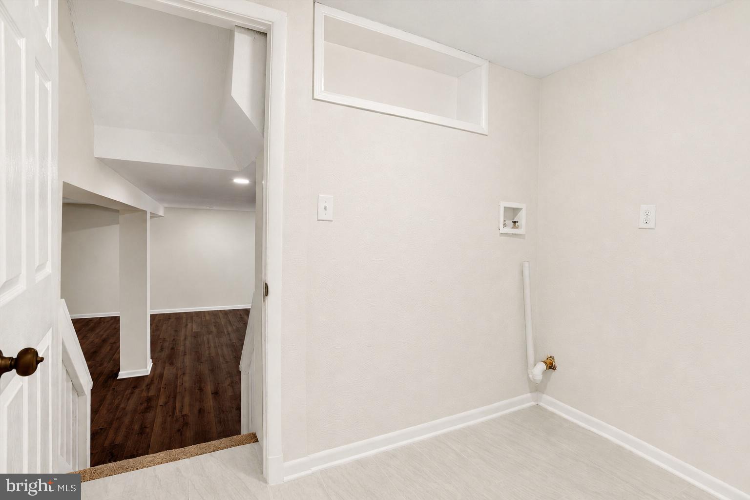 MANCHESTER ESTATES - Residential