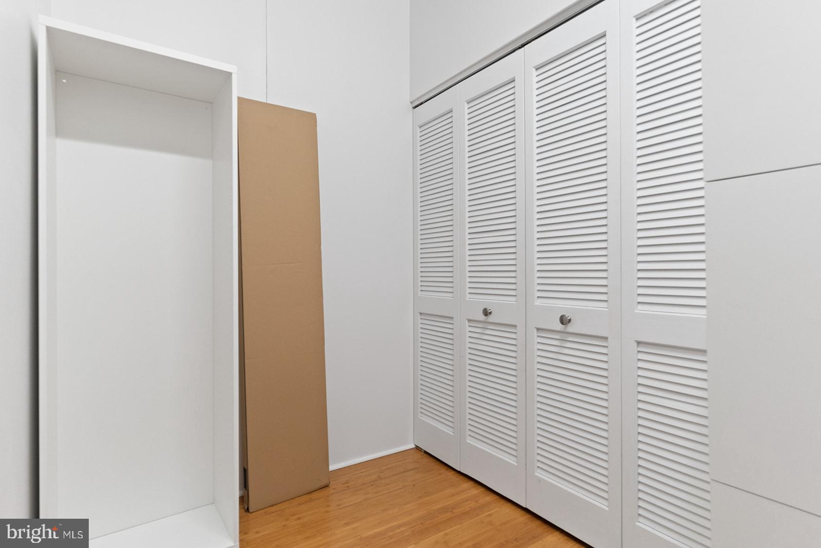 AVENUE OF THE ARTS - Residential