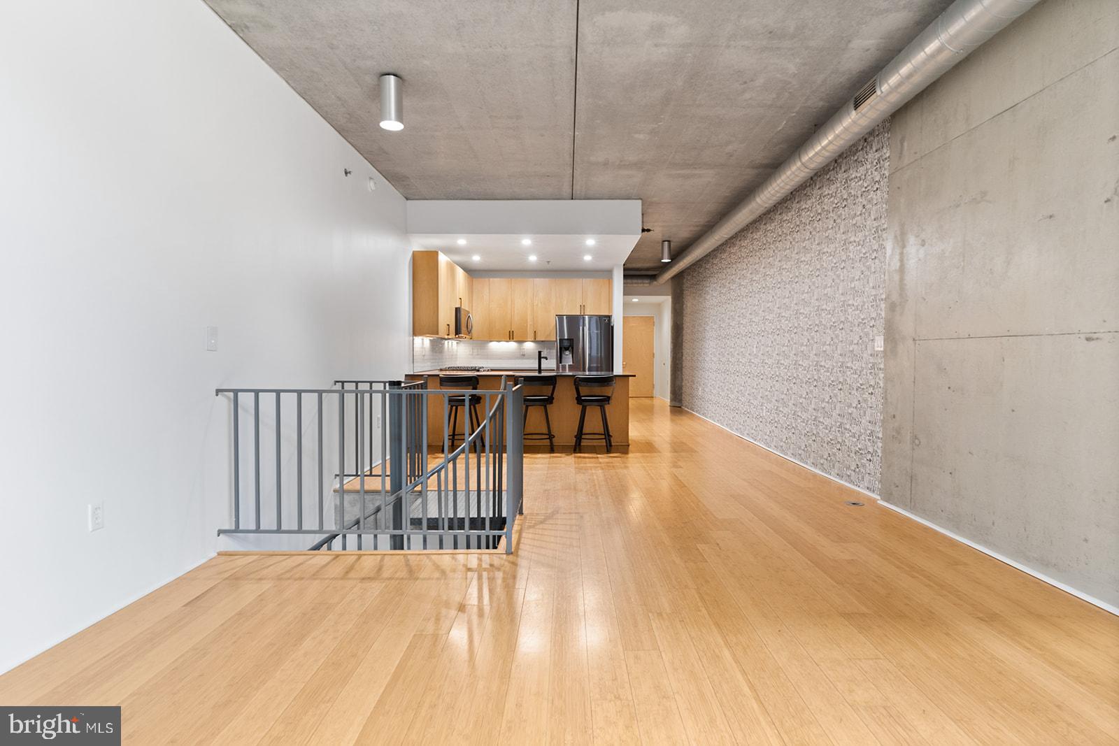 AVENUE OF THE ARTS - Residential