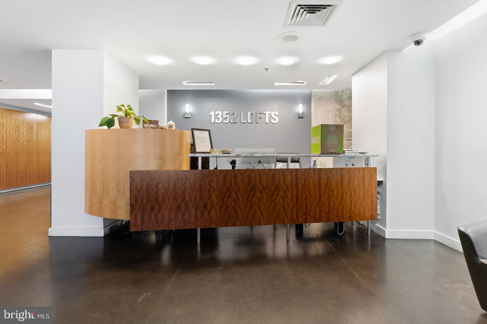 AVENUE OF THE ARTS - Residential