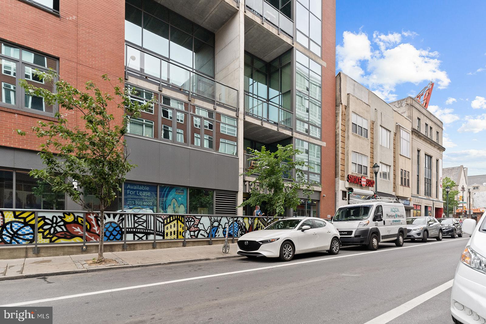 AVENUE OF THE ARTS - Residential