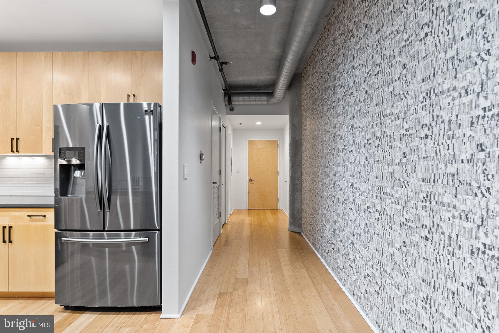 AVENUE OF THE ARTS - Residential