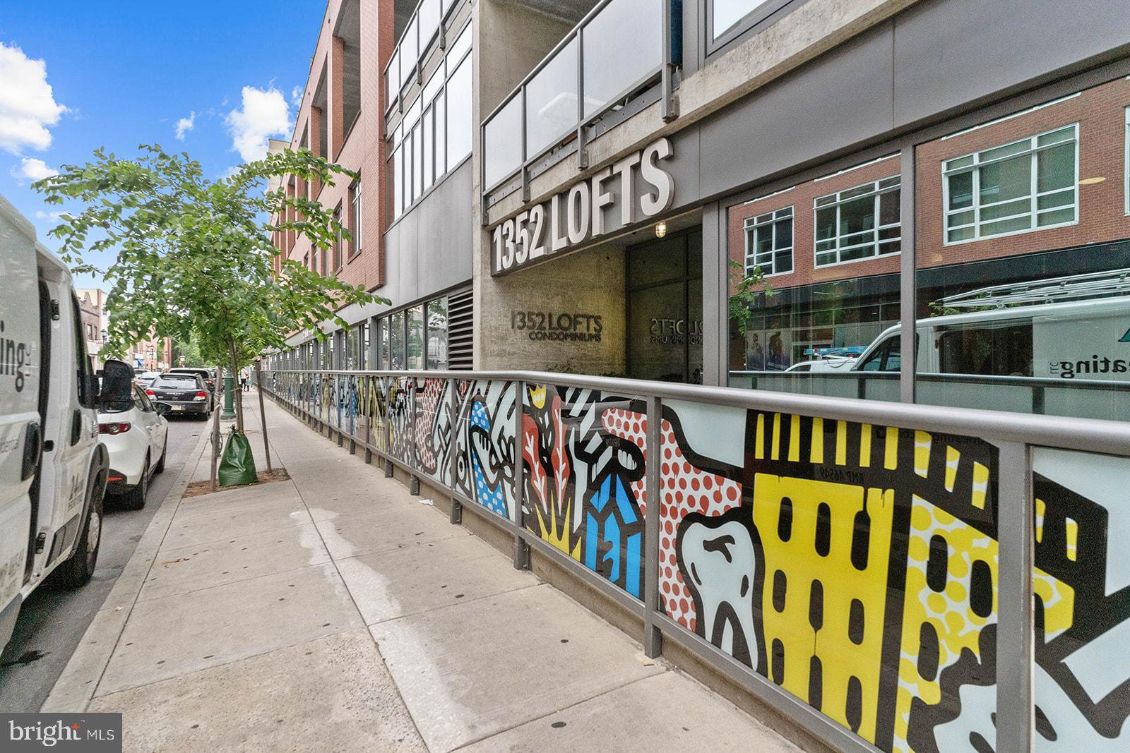 AVENUE OF THE ARTS - Residential