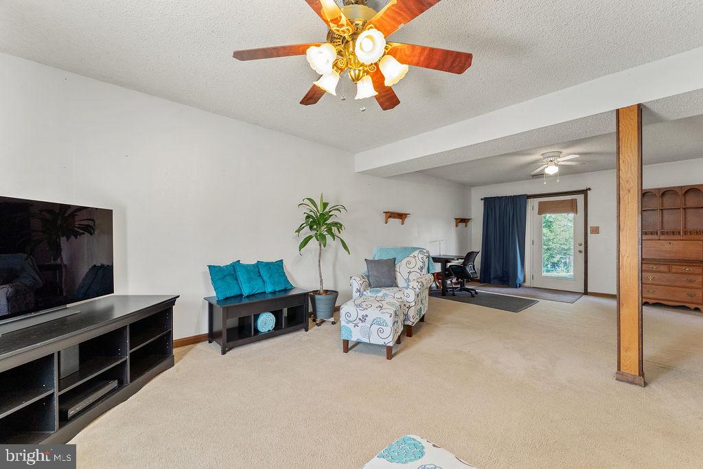 SUMMERSET - Residential