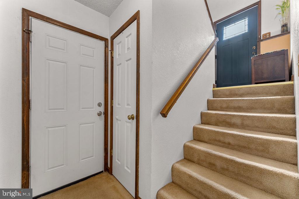 SUMMERSET - Residential