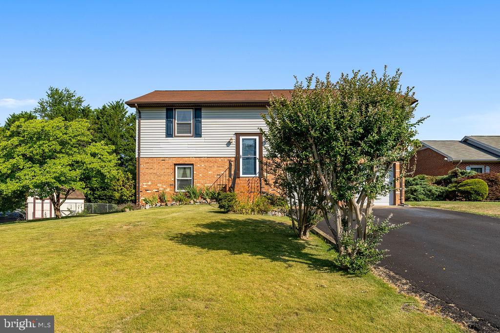 SUMMERSET - Residential