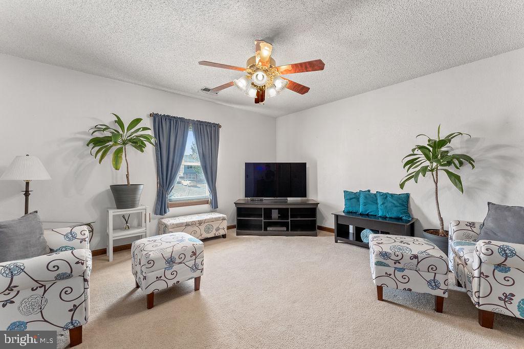 SUMMERSET - Residential