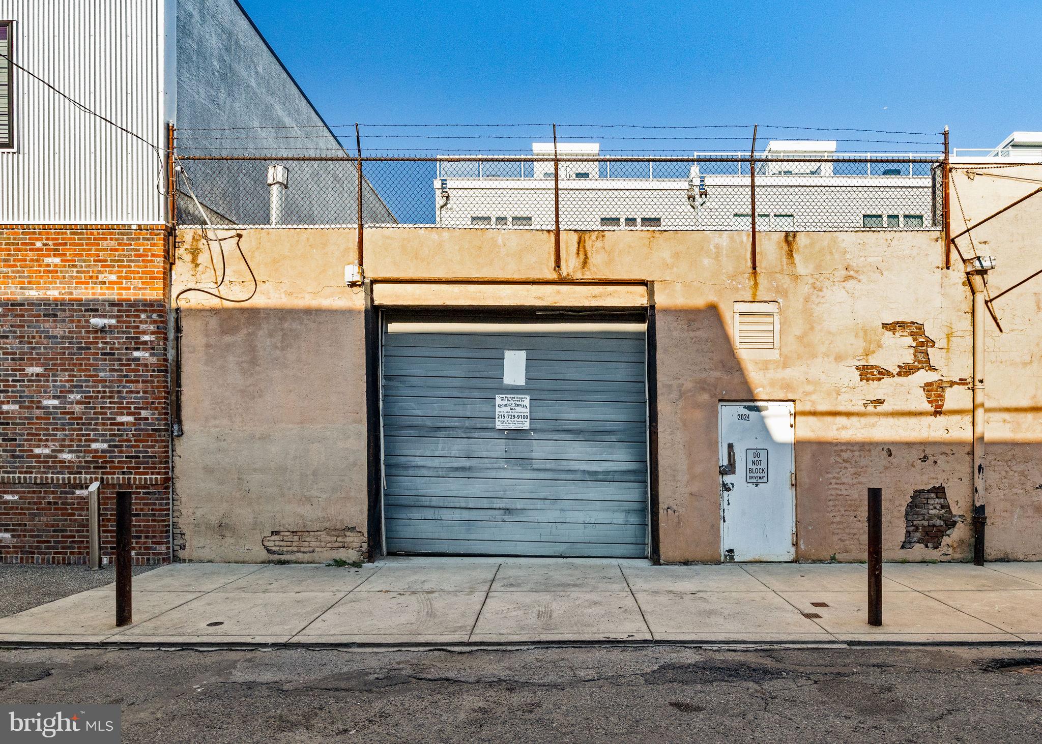 LOWER MOYAMENSING - Commercial Lease