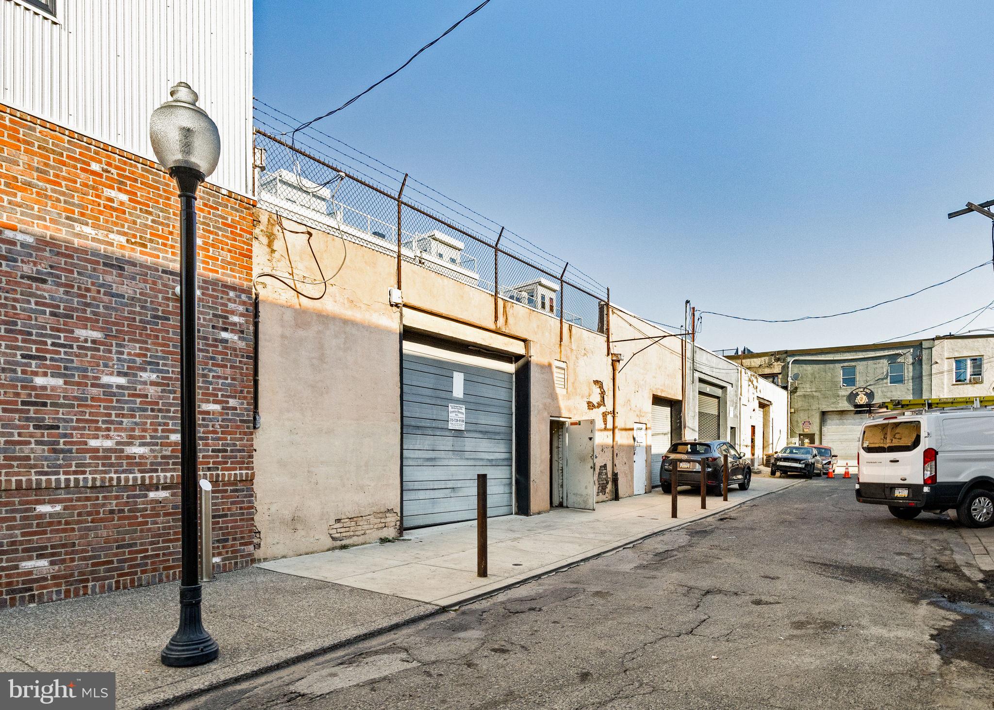 LOWER MOYAMENSING - Commercial Lease