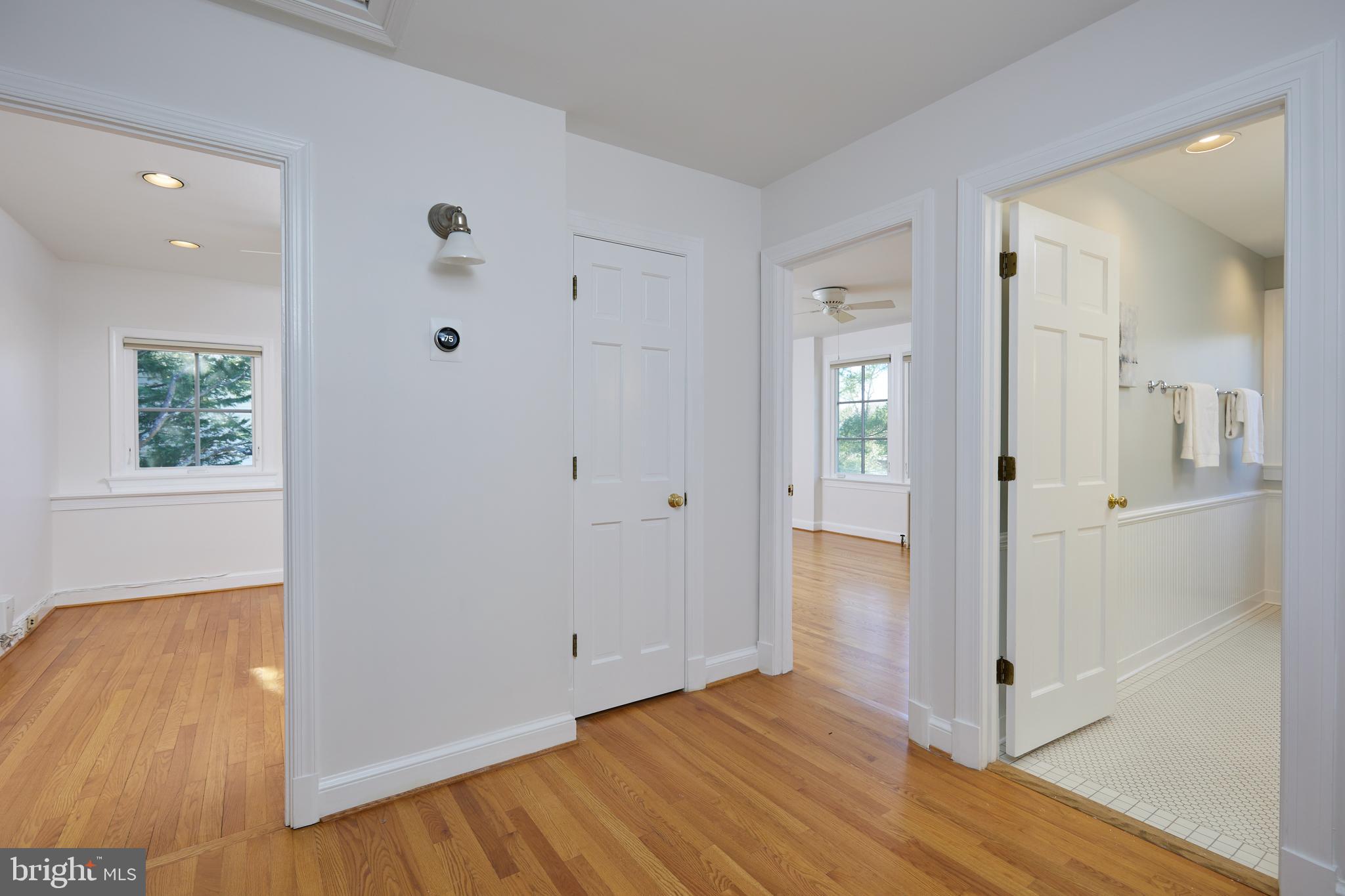 COUNTRY CLUB VILLAGE - Residential