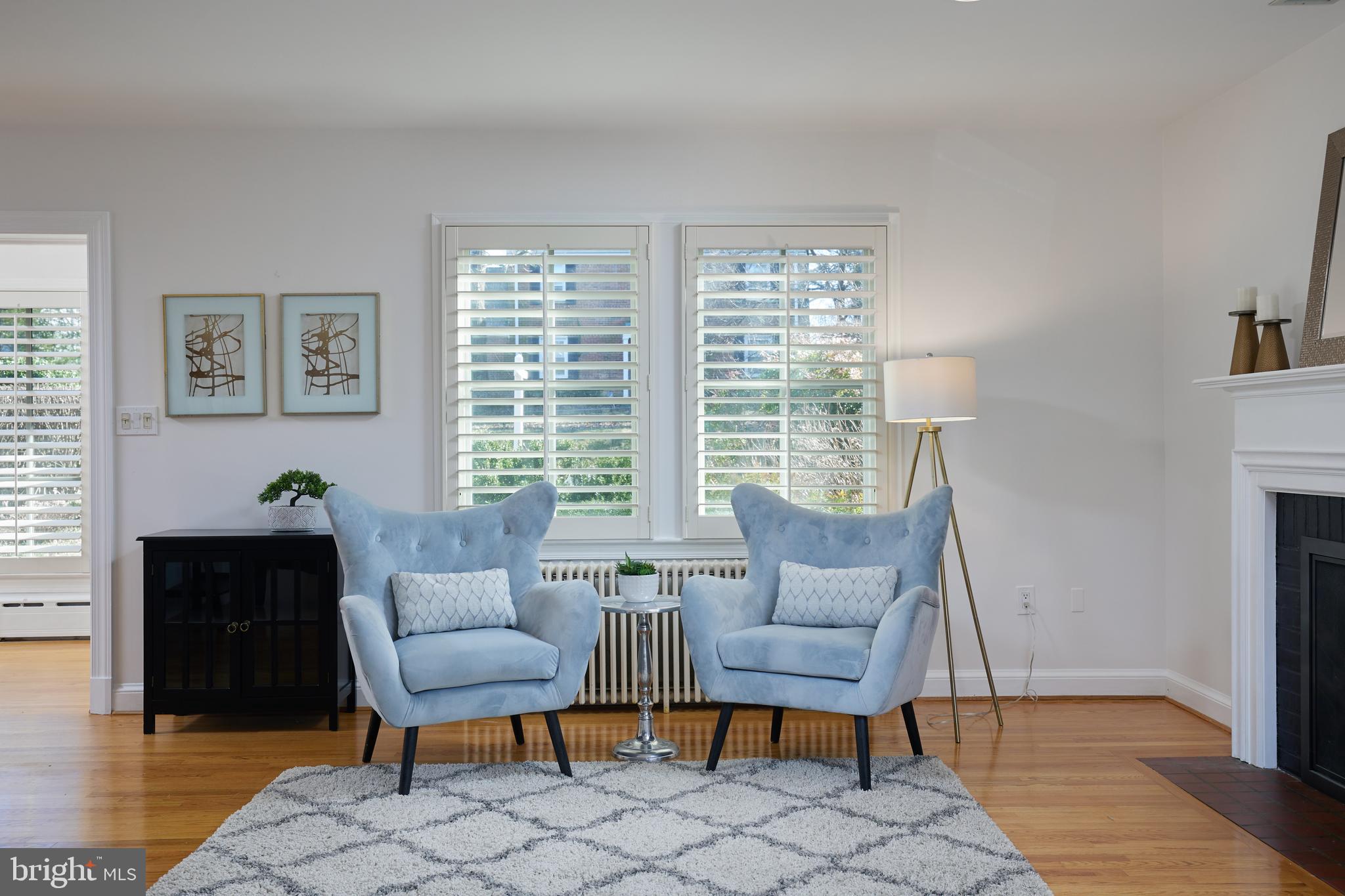 COUNTRY CLUB VILLAGE - Residential