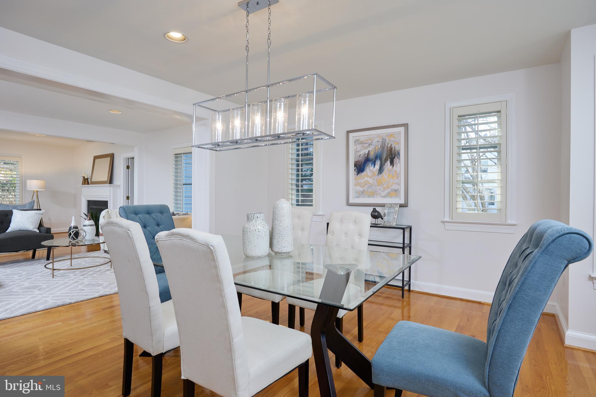 COUNTRY CLUB VILLAGE - Residential