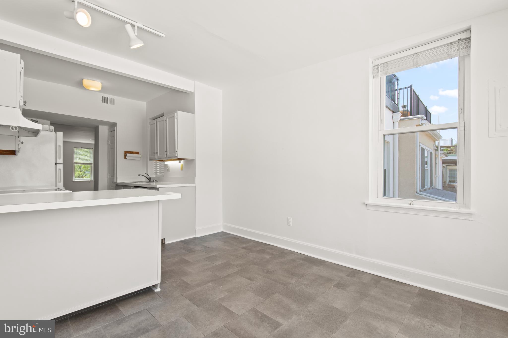 FEDERAL HILL HISTORIC DISTRICT - Residential Lease