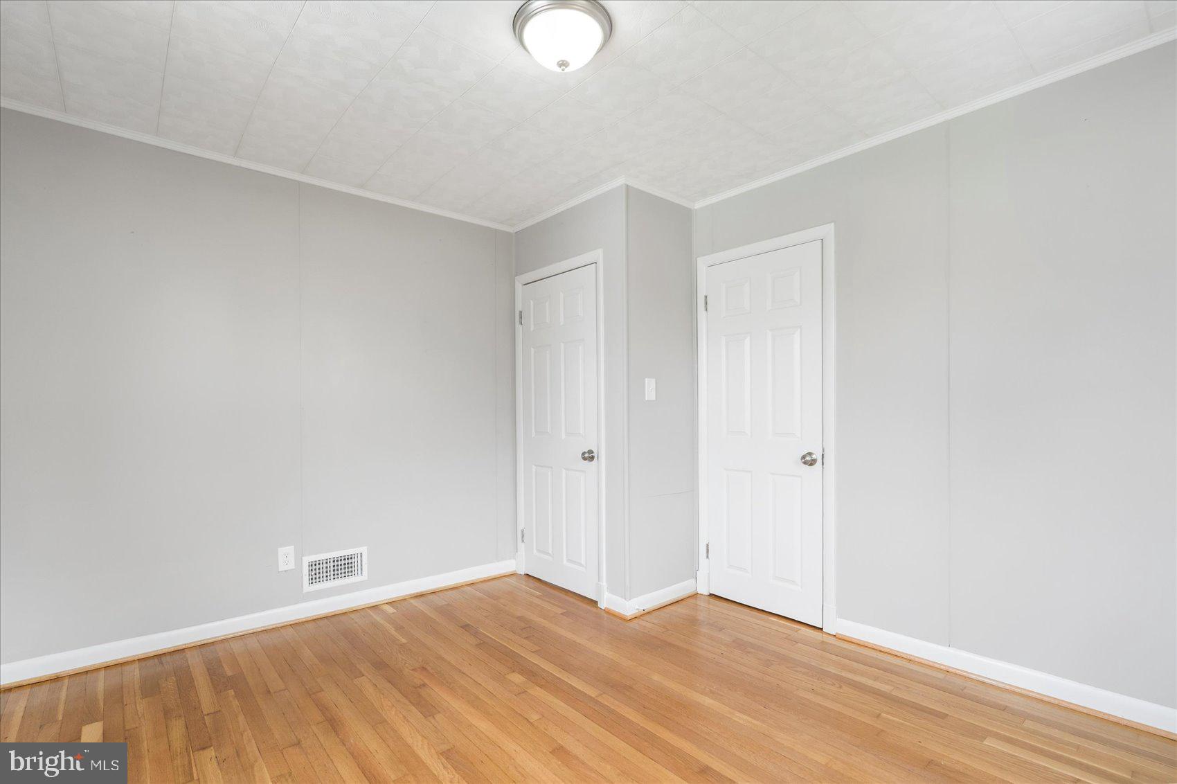 SPERL COURT - Residential