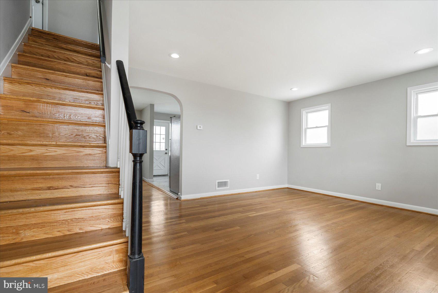 SPERL COURT - Residential