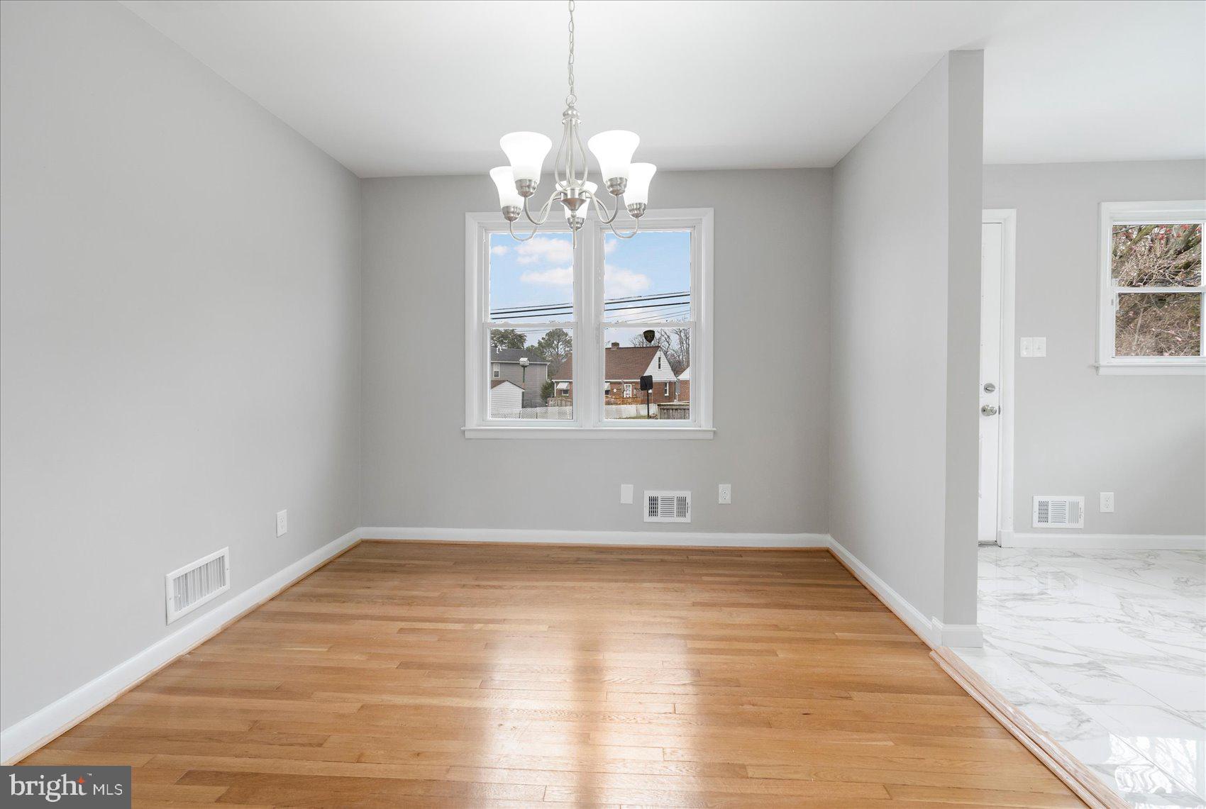 SPERL COURT - Residential