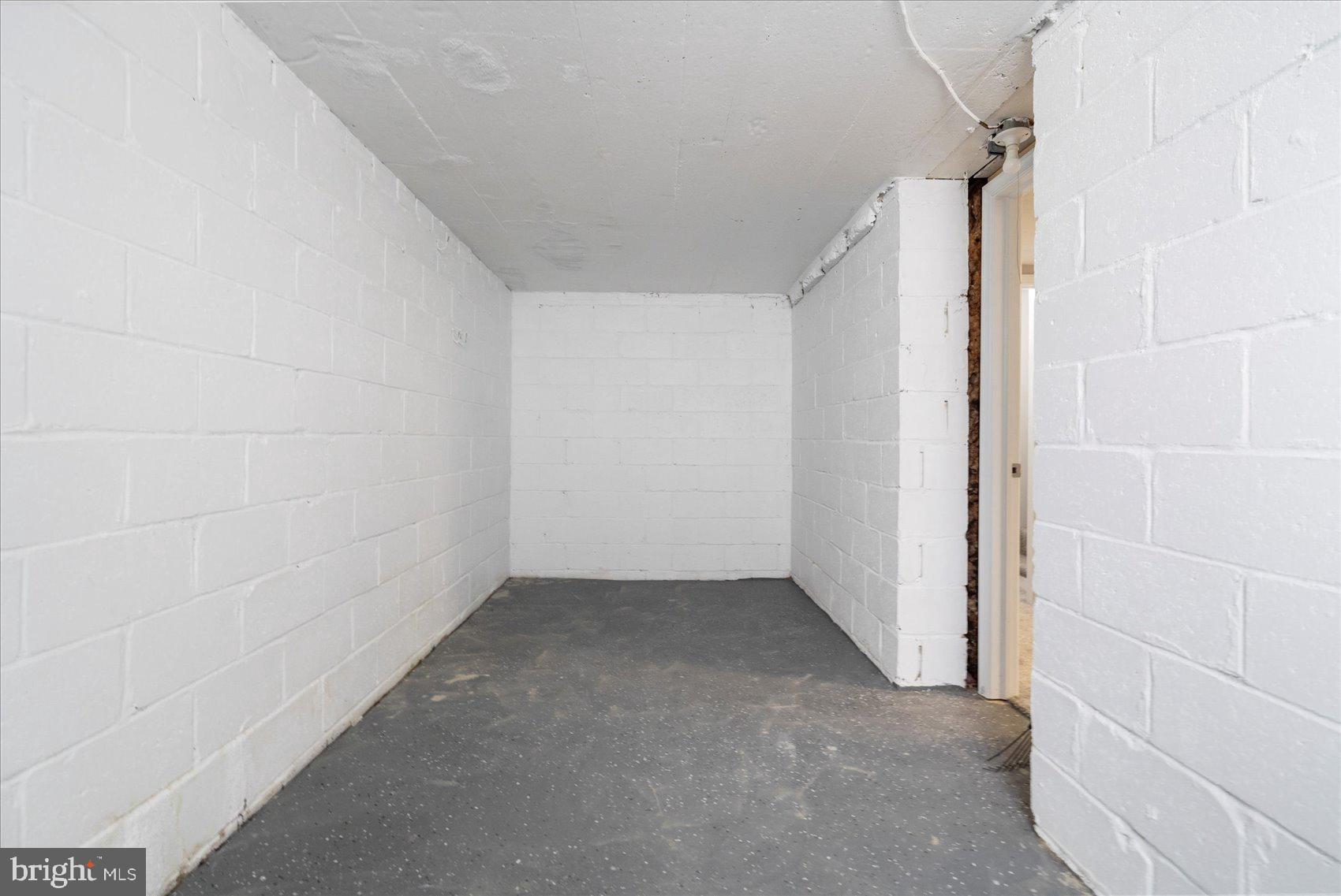 SPERL COURT - Residential