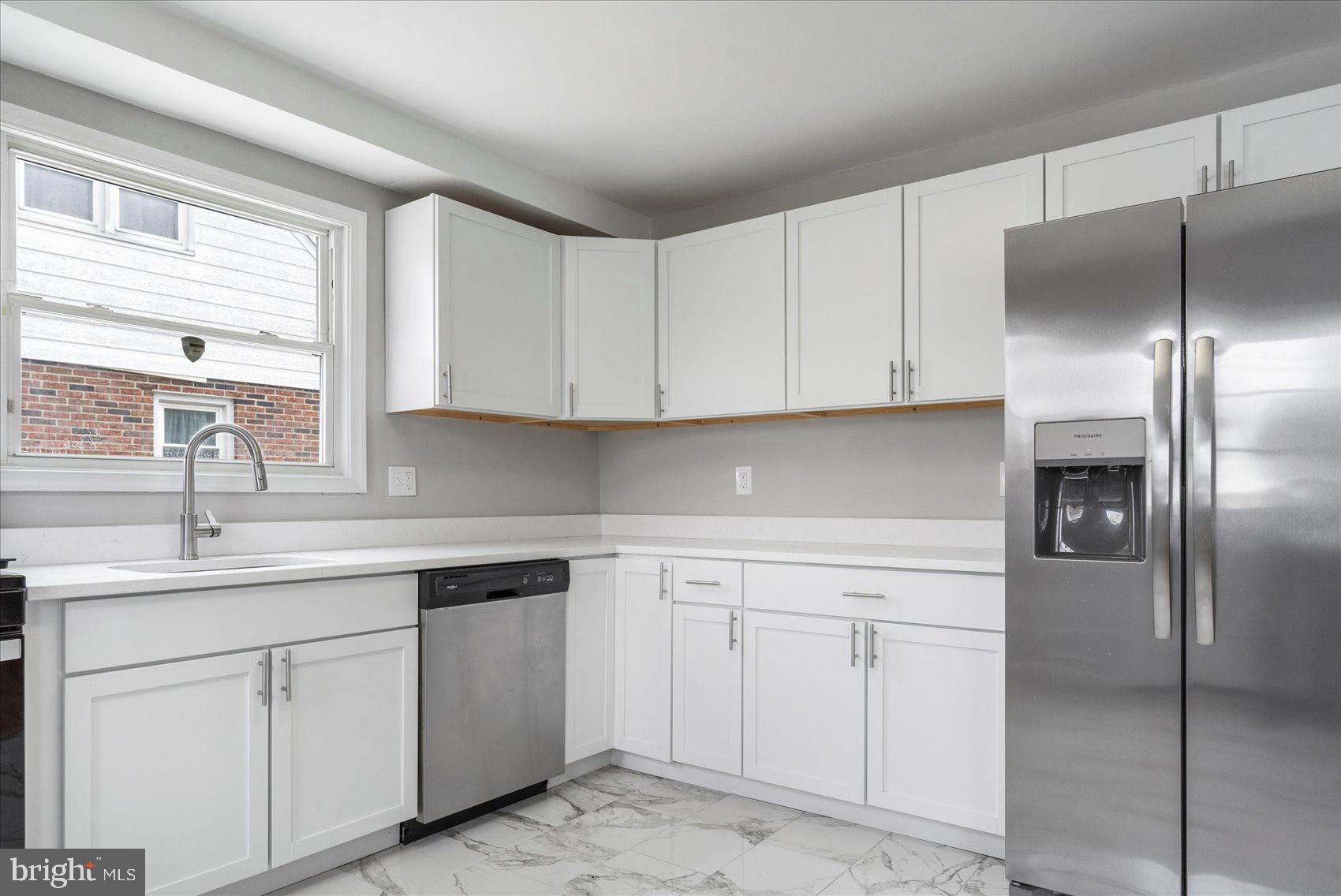 SPERL COURT - Residential