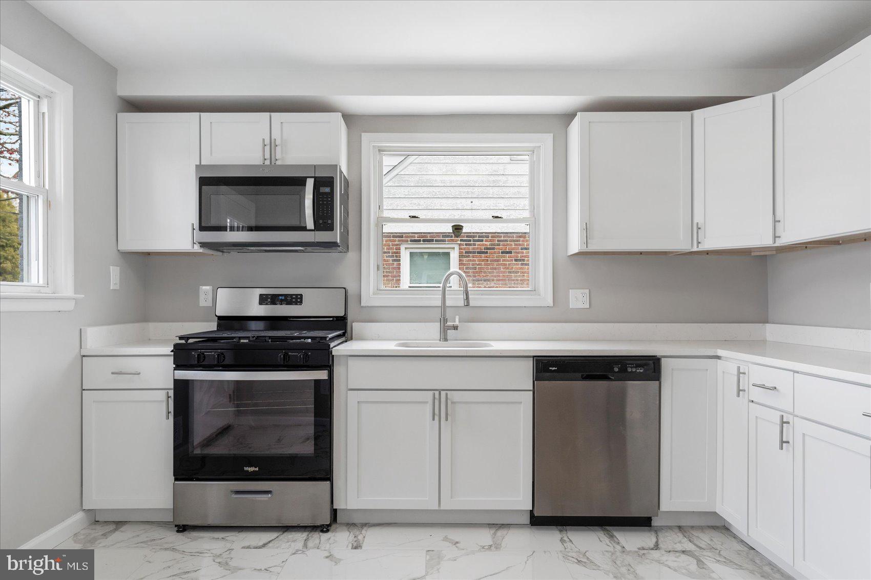 SPERL COURT - Residential