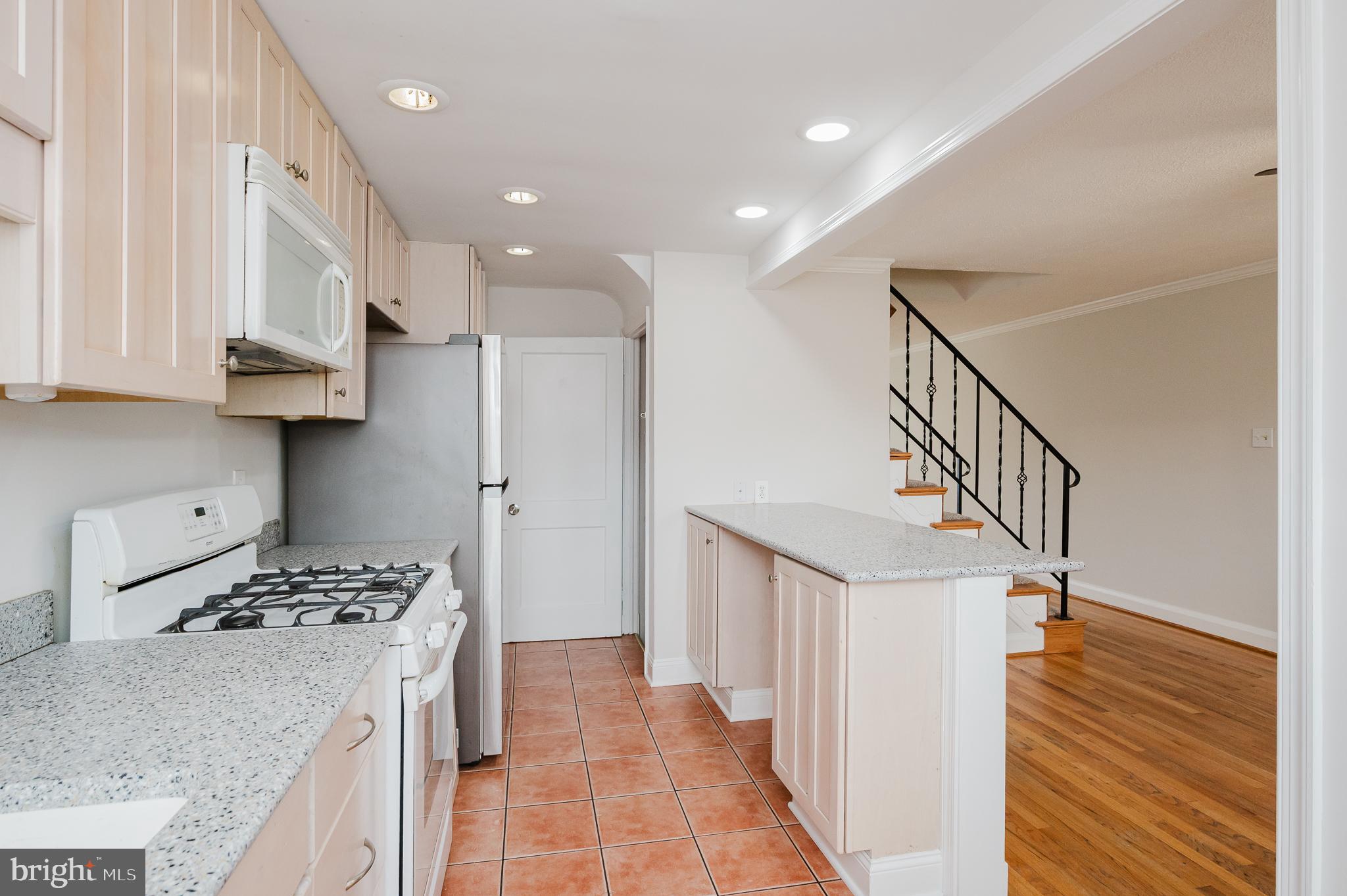 EASTFIELD - Residential