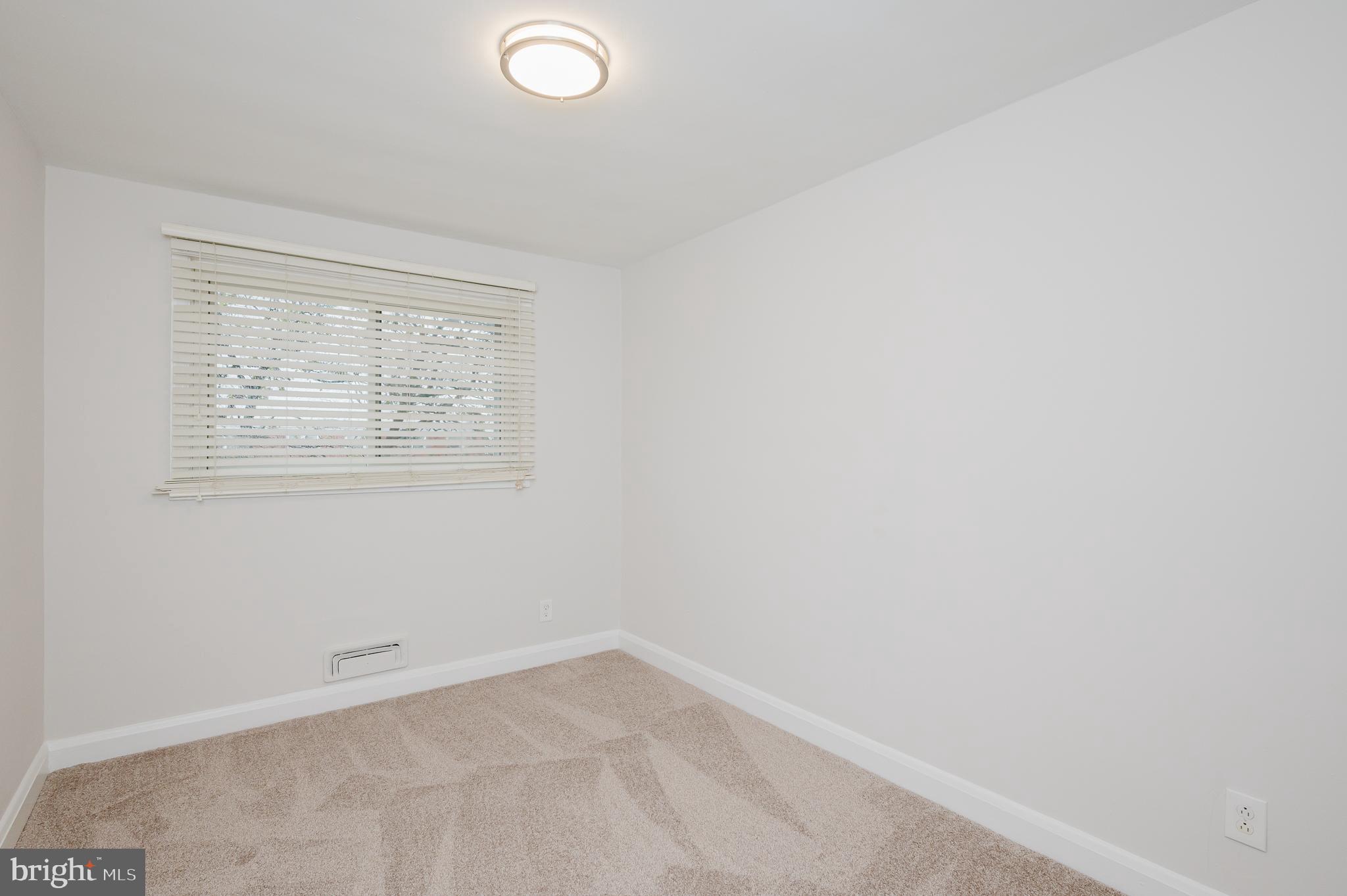 EASTFIELD - Residential