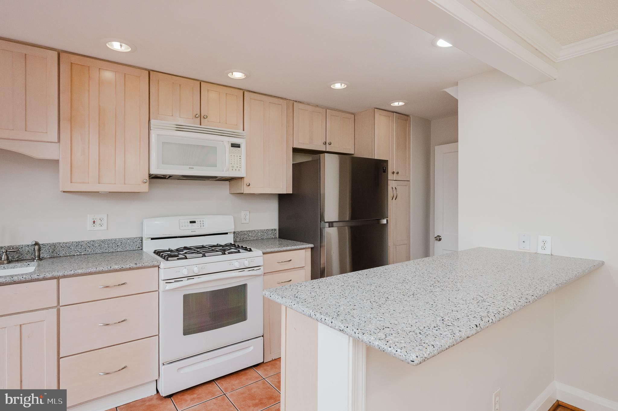 EASTFIELD - Residential