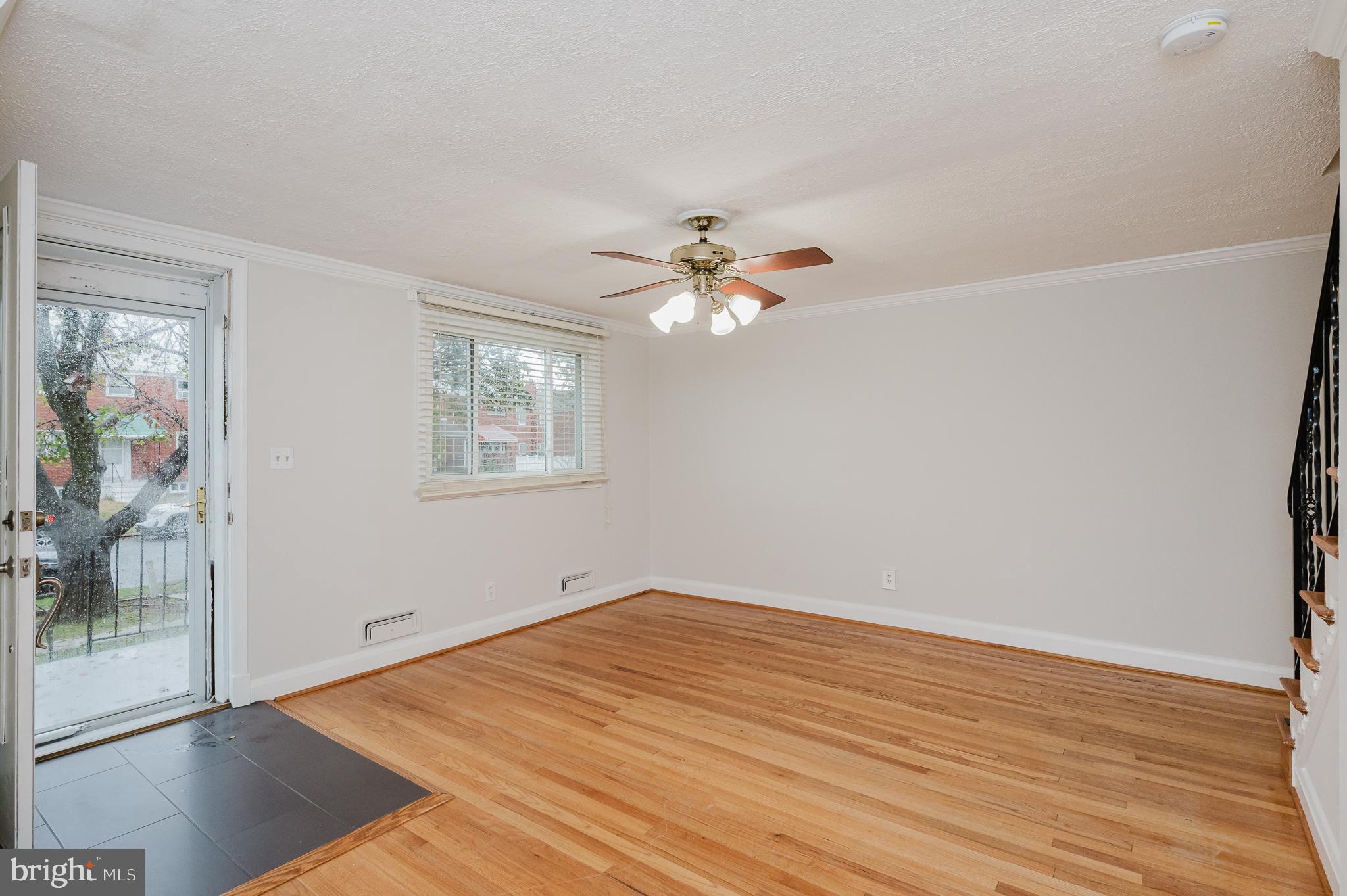 EASTFIELD - Residential