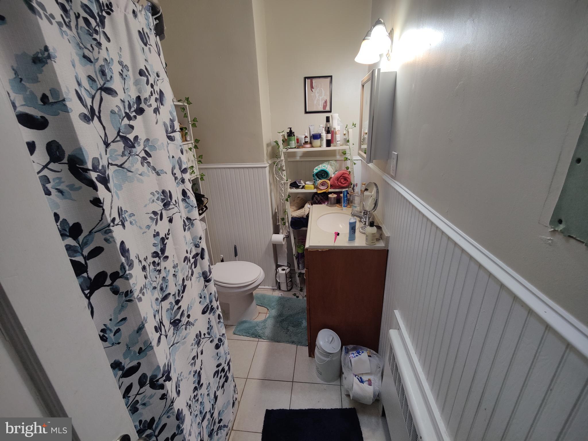 GERMANTOWN (EAST) - Residential