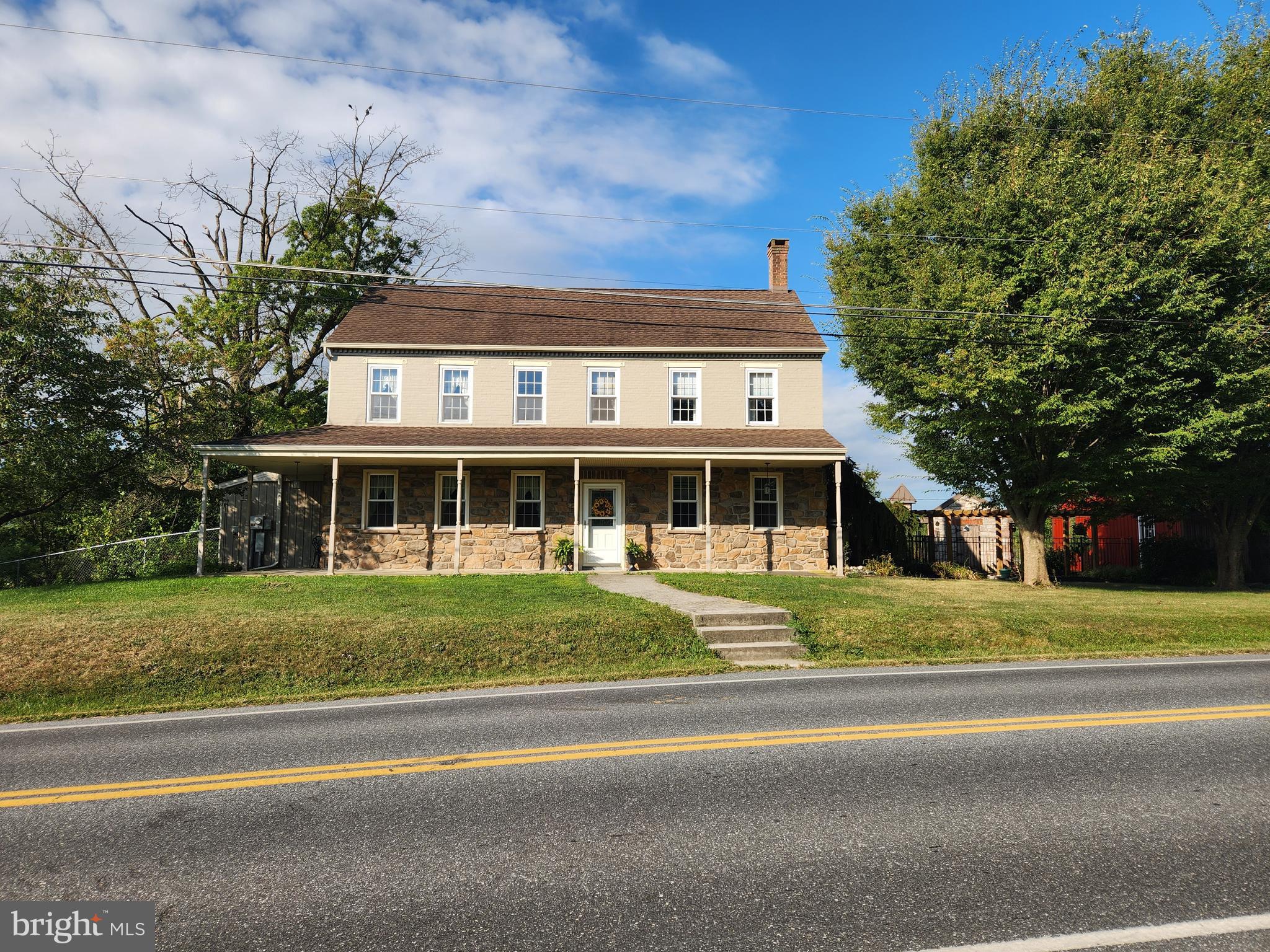 SPORTING HILL - Residential