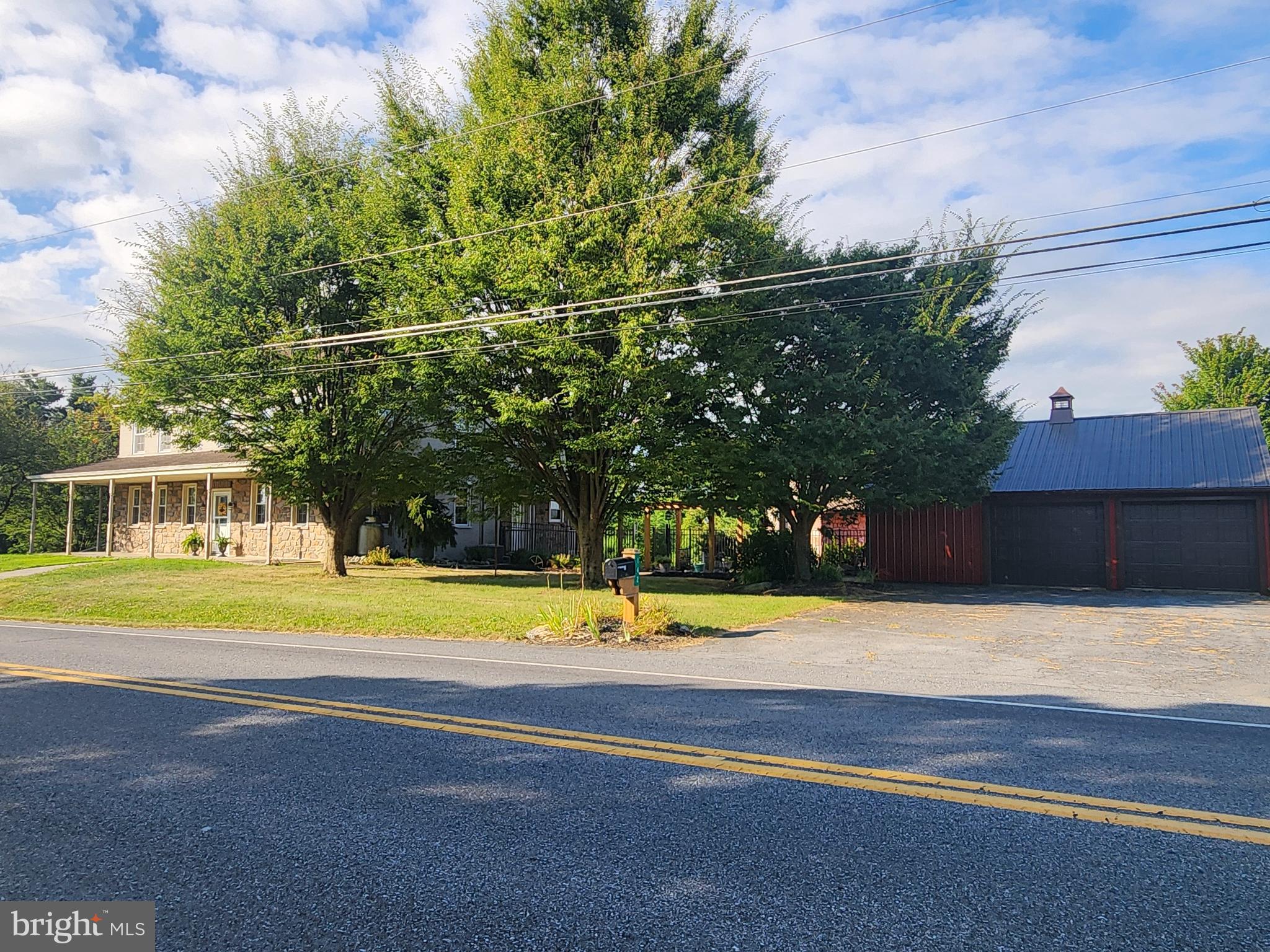 SPORTING HILL - Residential