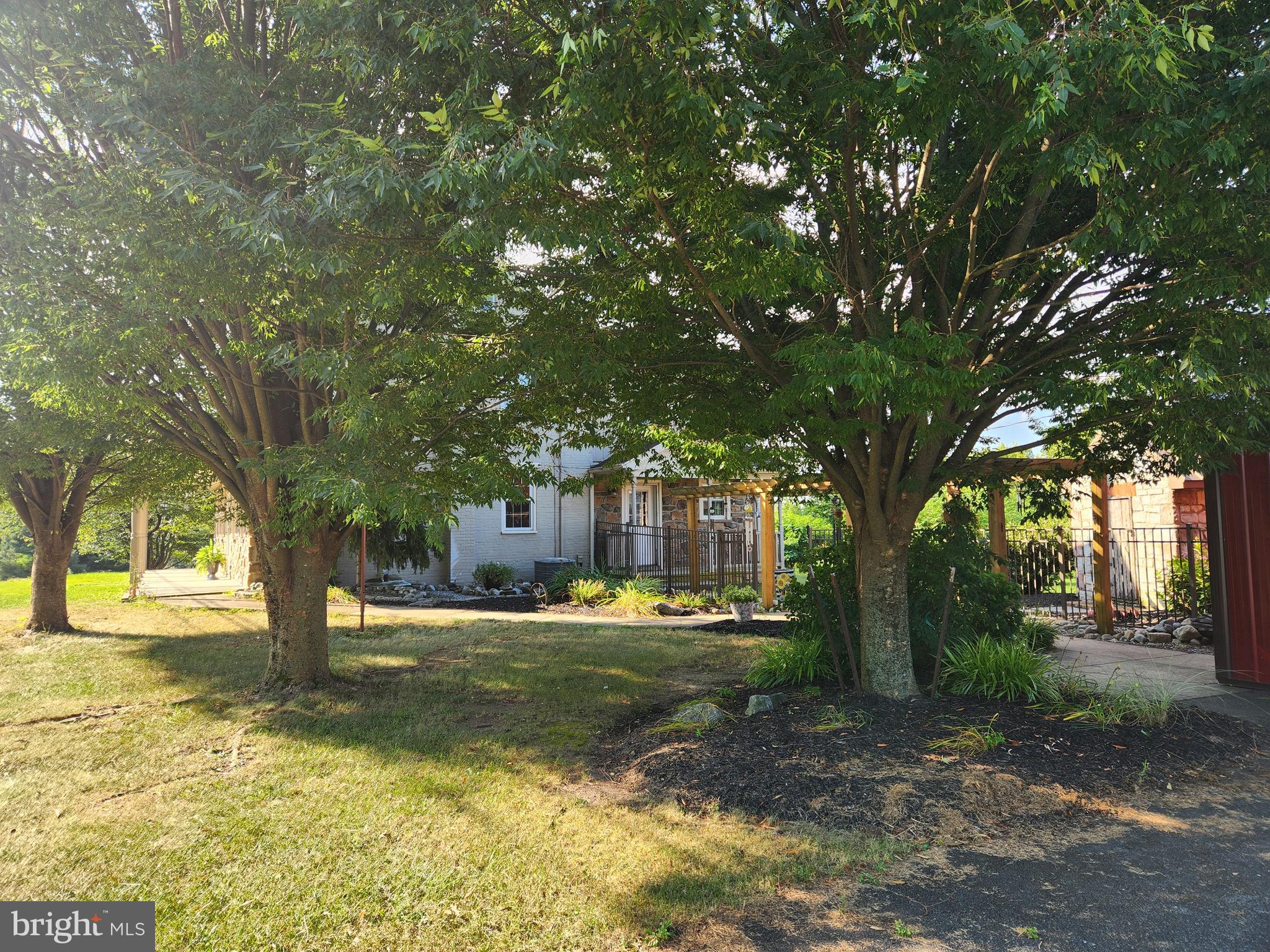 SPORTING HILL - Residential