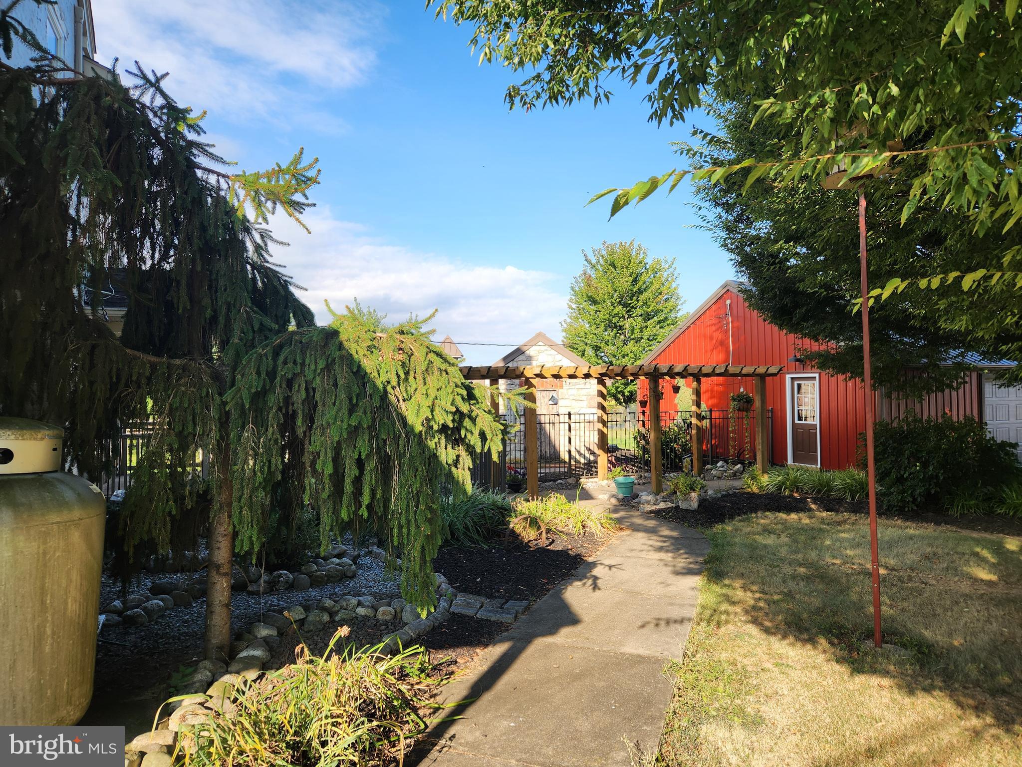 SPORTING HILL - Residential