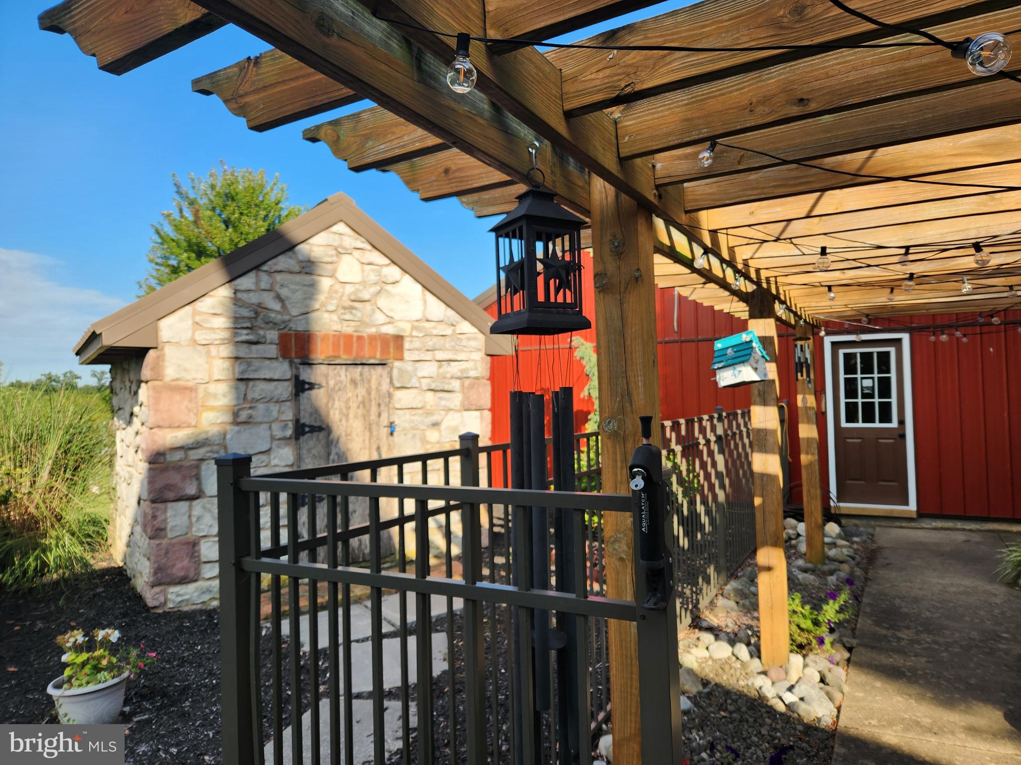 SPORTING HILL - Residential