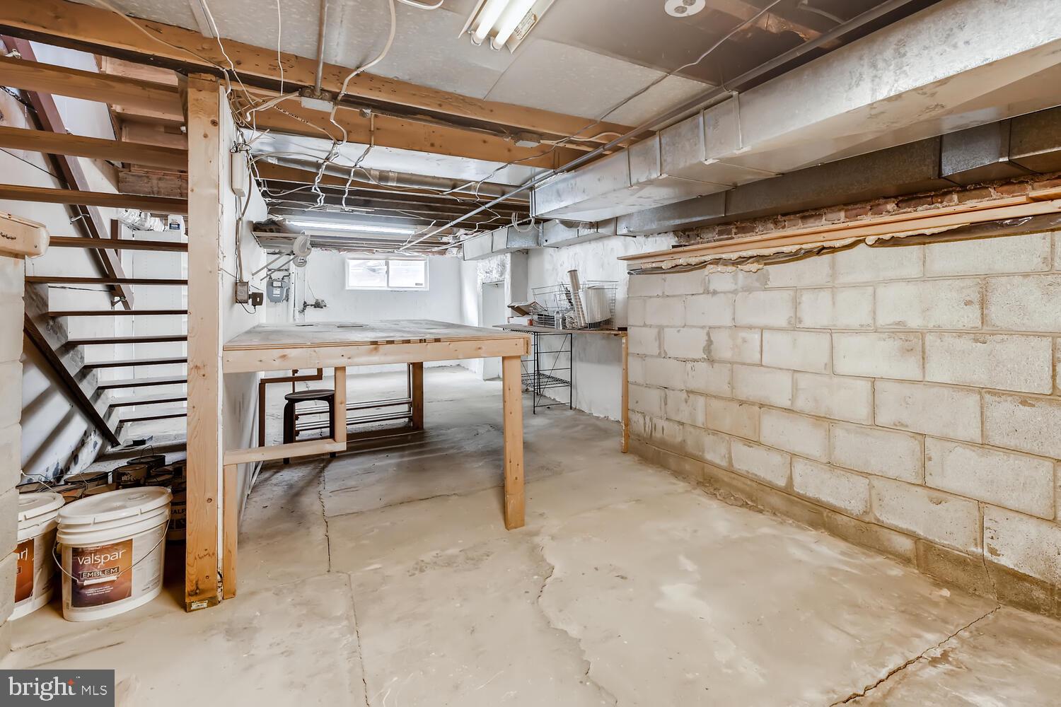 FEDERAL HILL HISTORIC DISTRICT - Residential Lease