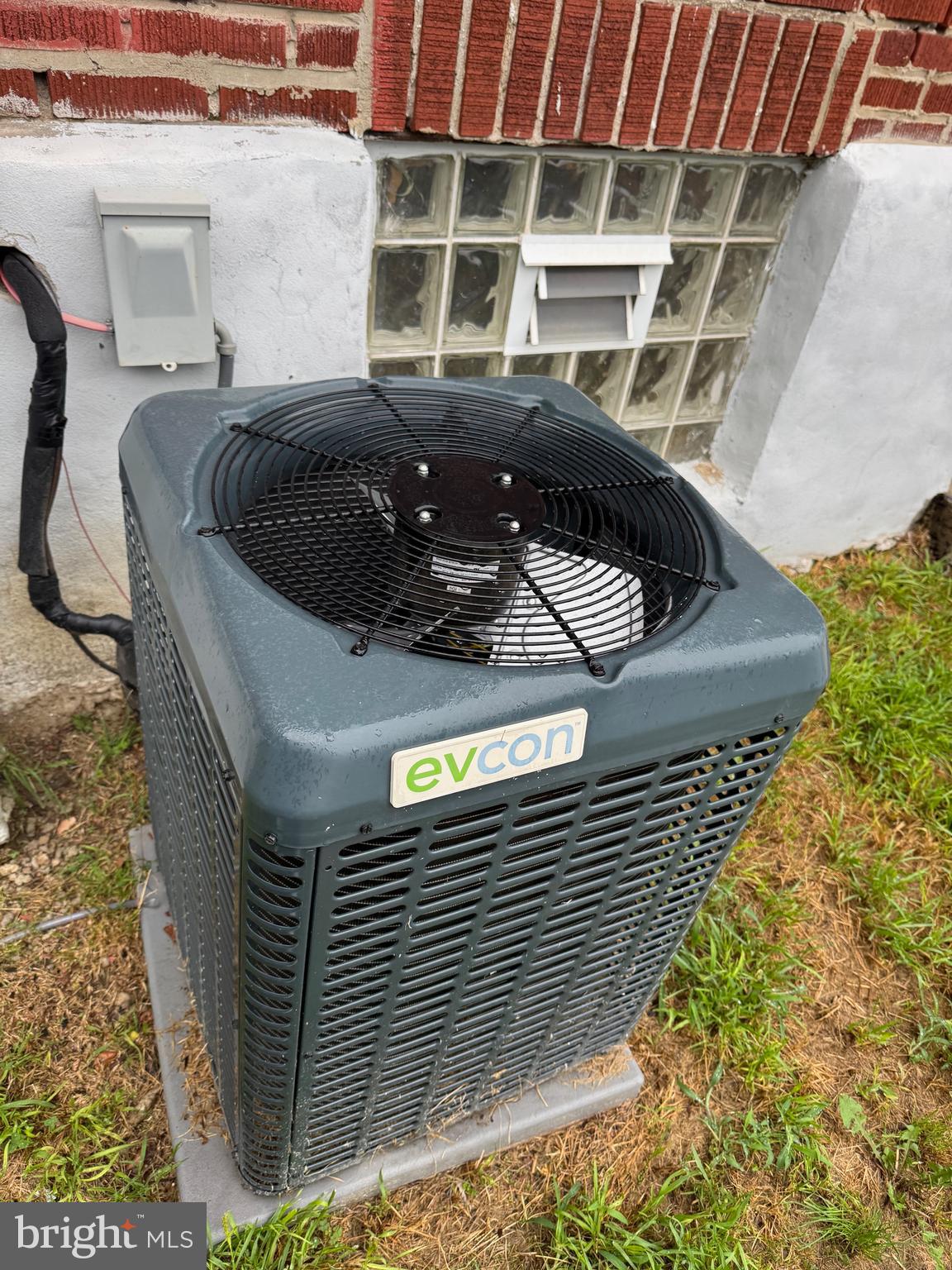 WEST OAK LANE - Residential