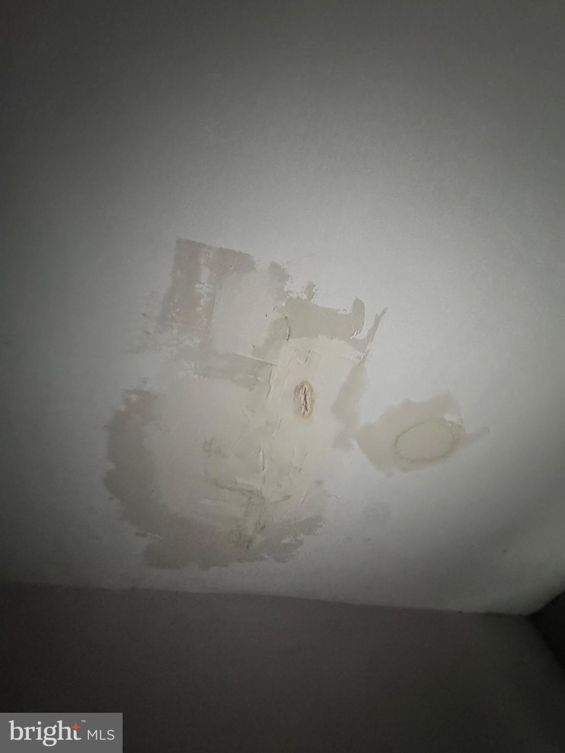 WEST OAK LANE - Residential