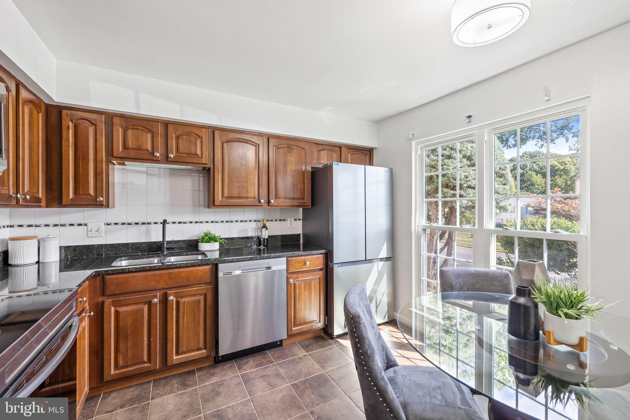 7658 STANA COURT