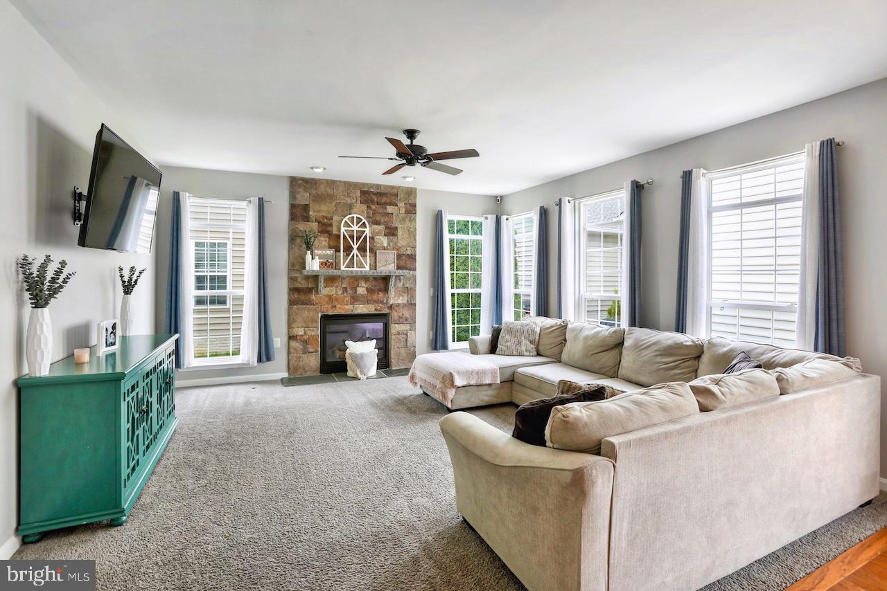 HUNTFIELD - Residential